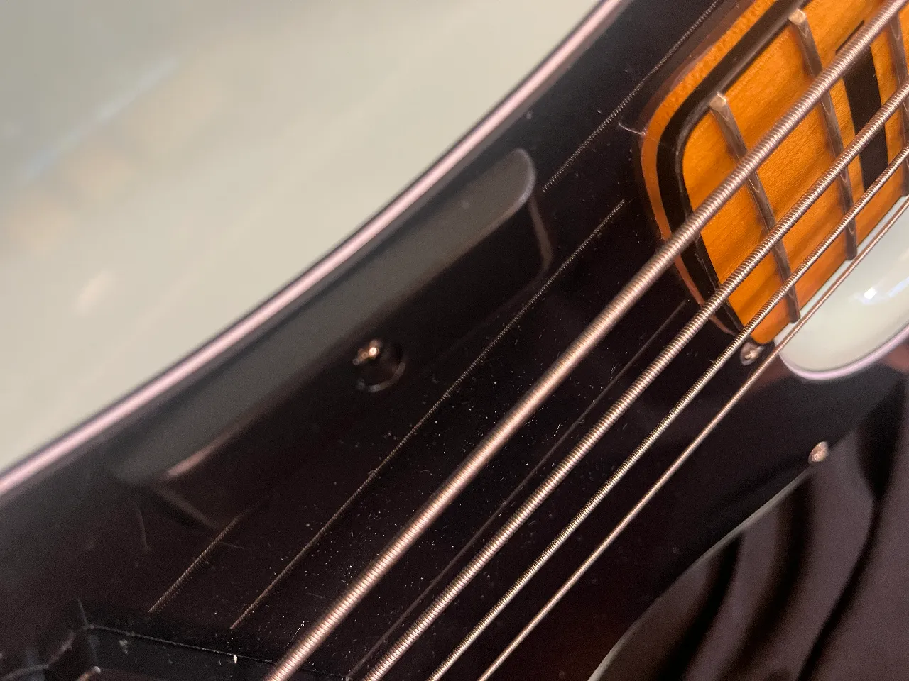 P Bass Thumb Rest - No drilling by Jason Boi | Download free STL model ...