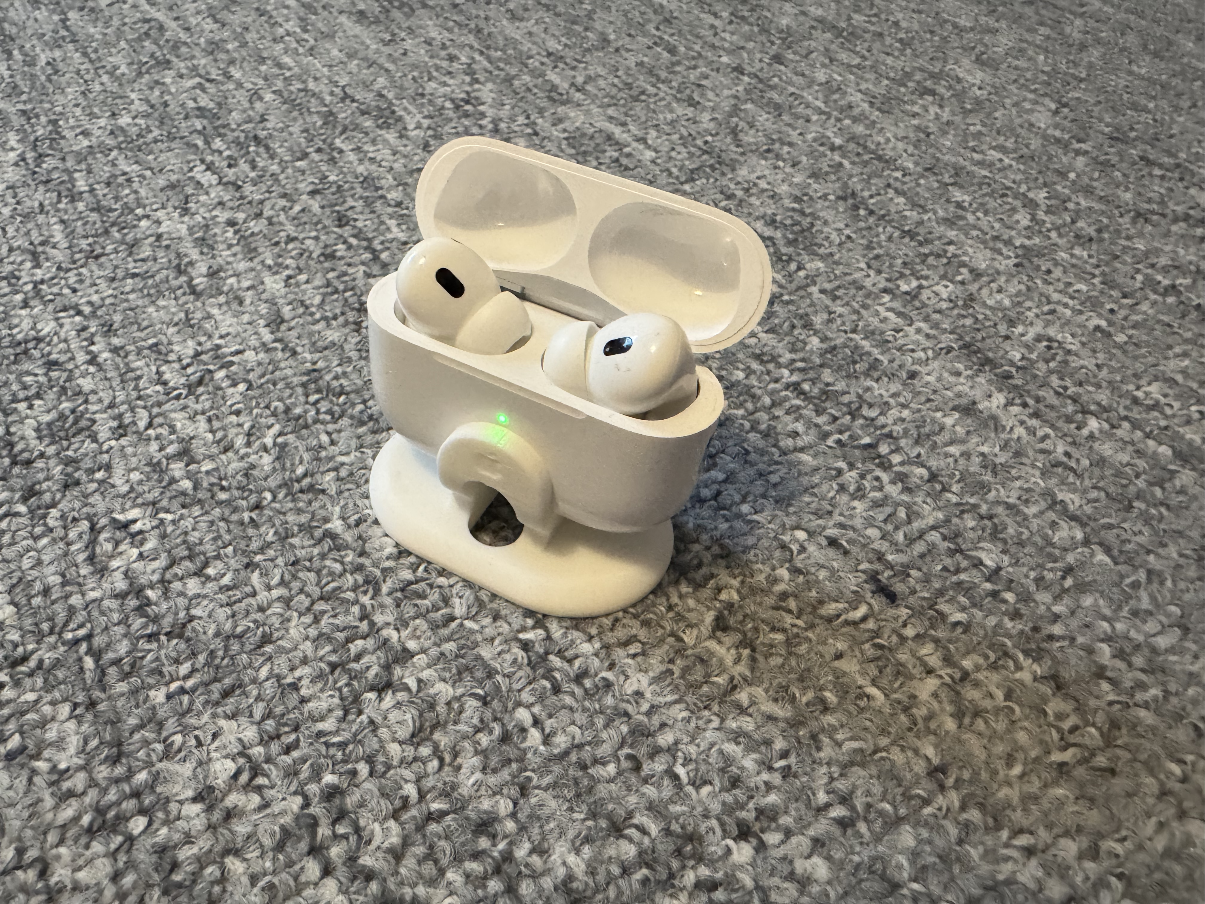 Apple AirPods Pro holder/stand