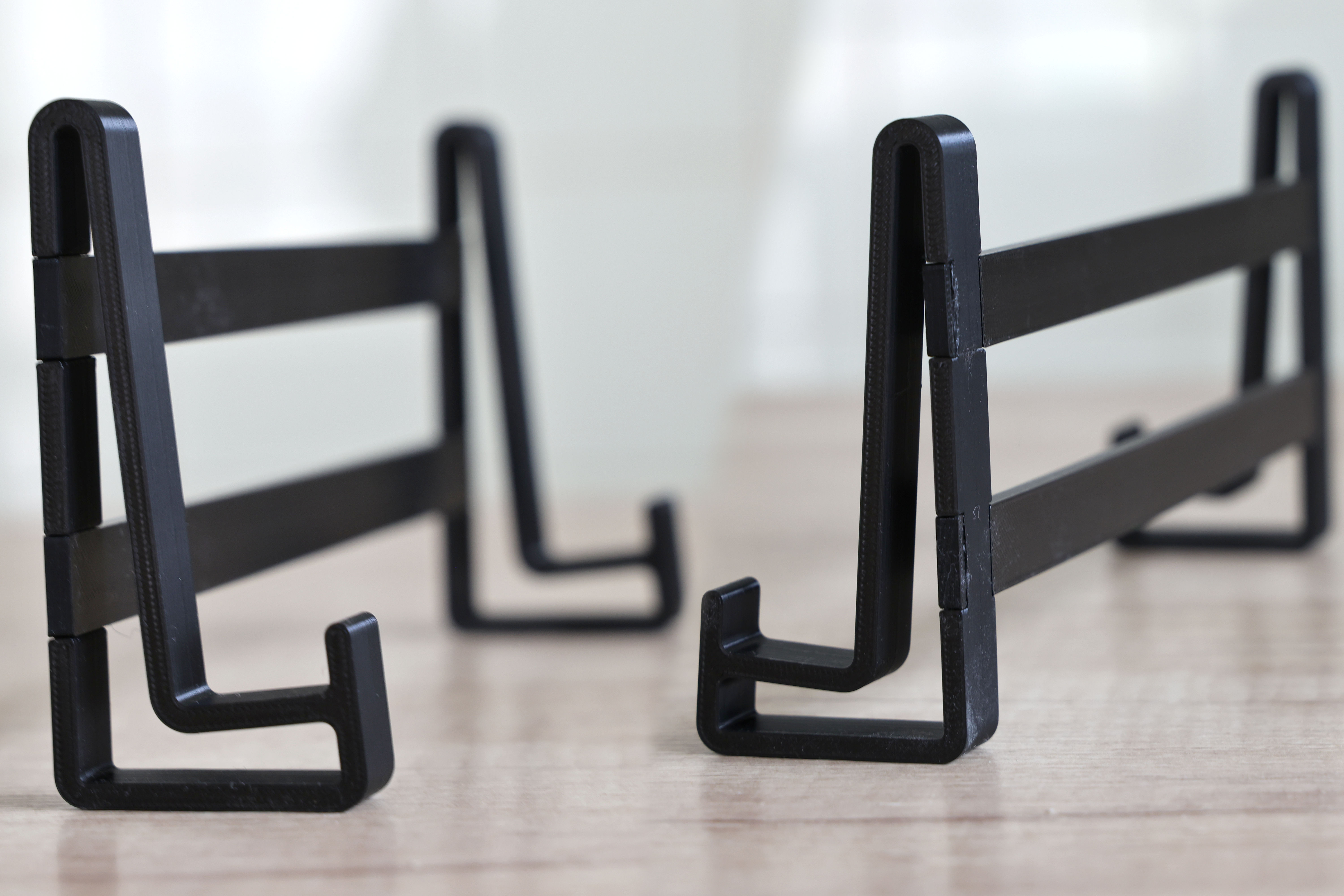 Miniatura 3 do modelo 3D Vertical Laptop Notebook Stand
