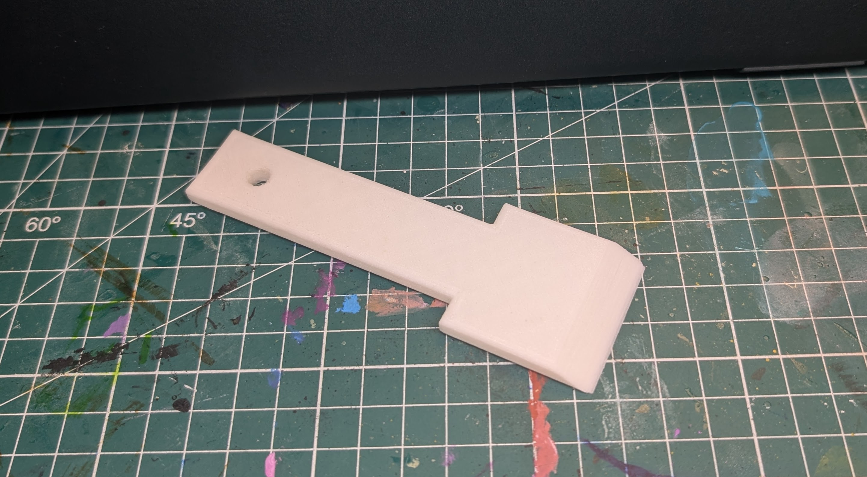 Basic Bedscraper with mounting hole — thumbnail 2