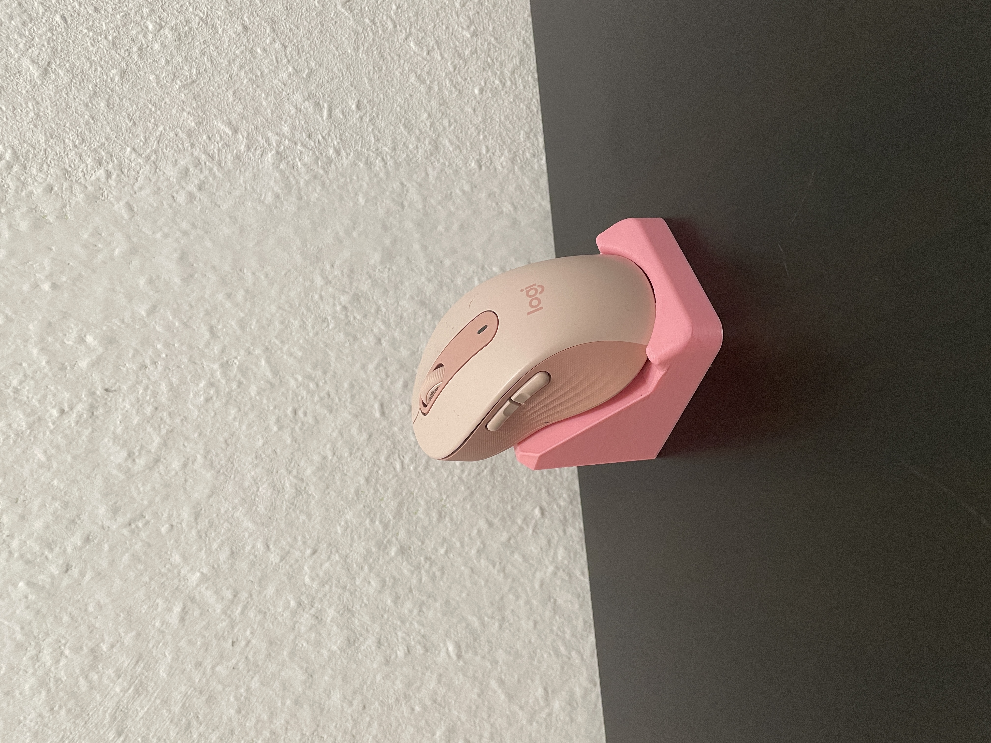 Logitech mouse m650 stand/holder