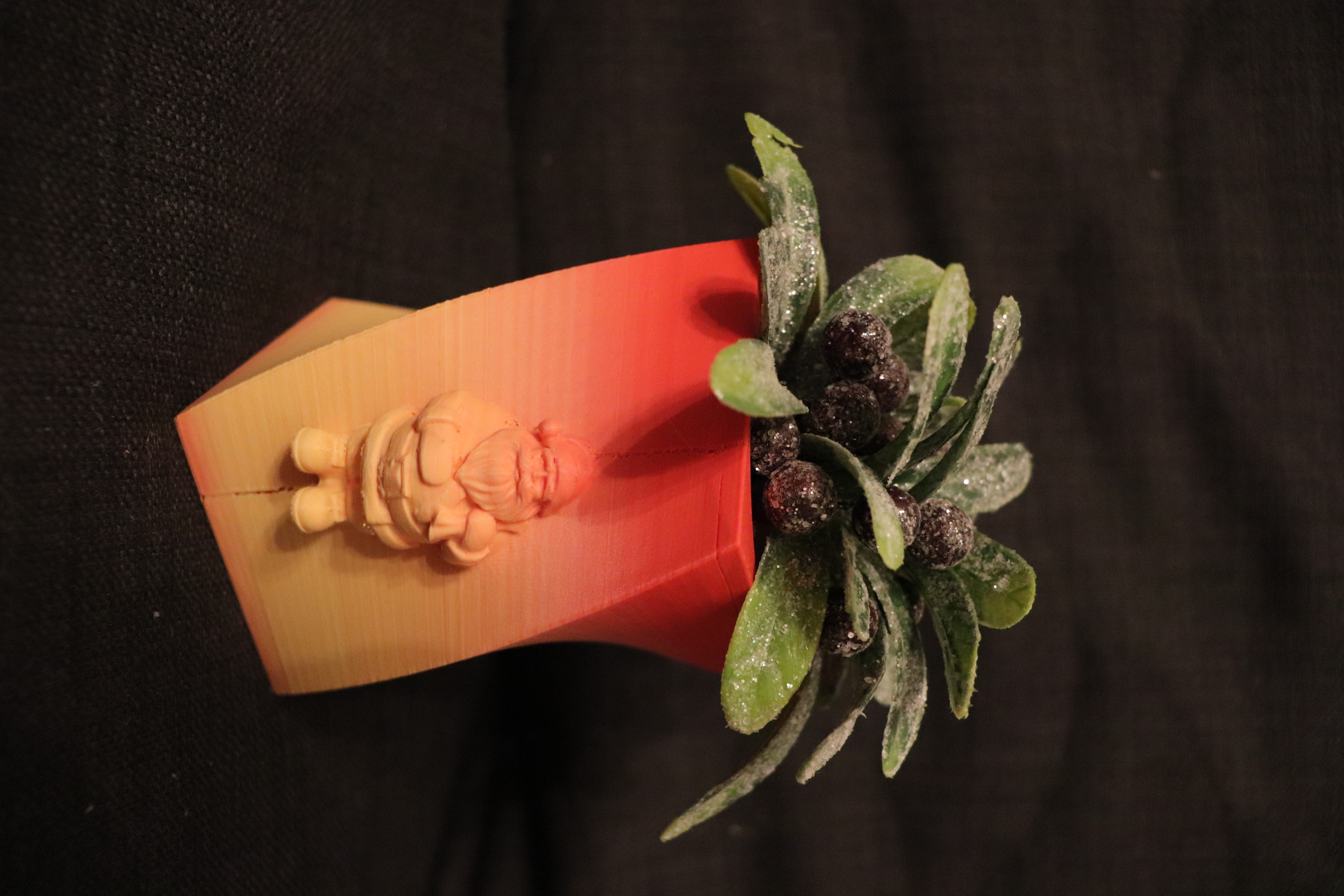 Santa Claus glass/flower pot