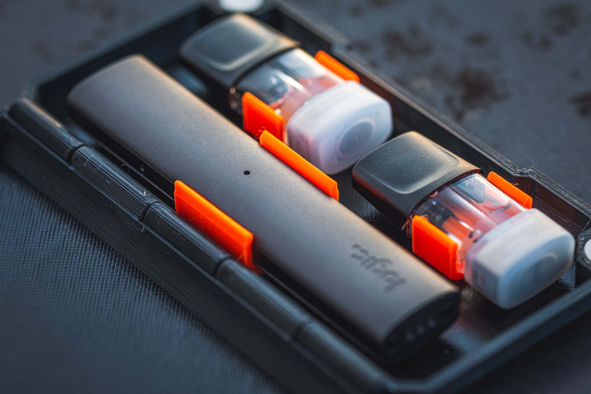 Logic Compact Case — thumbnail 2