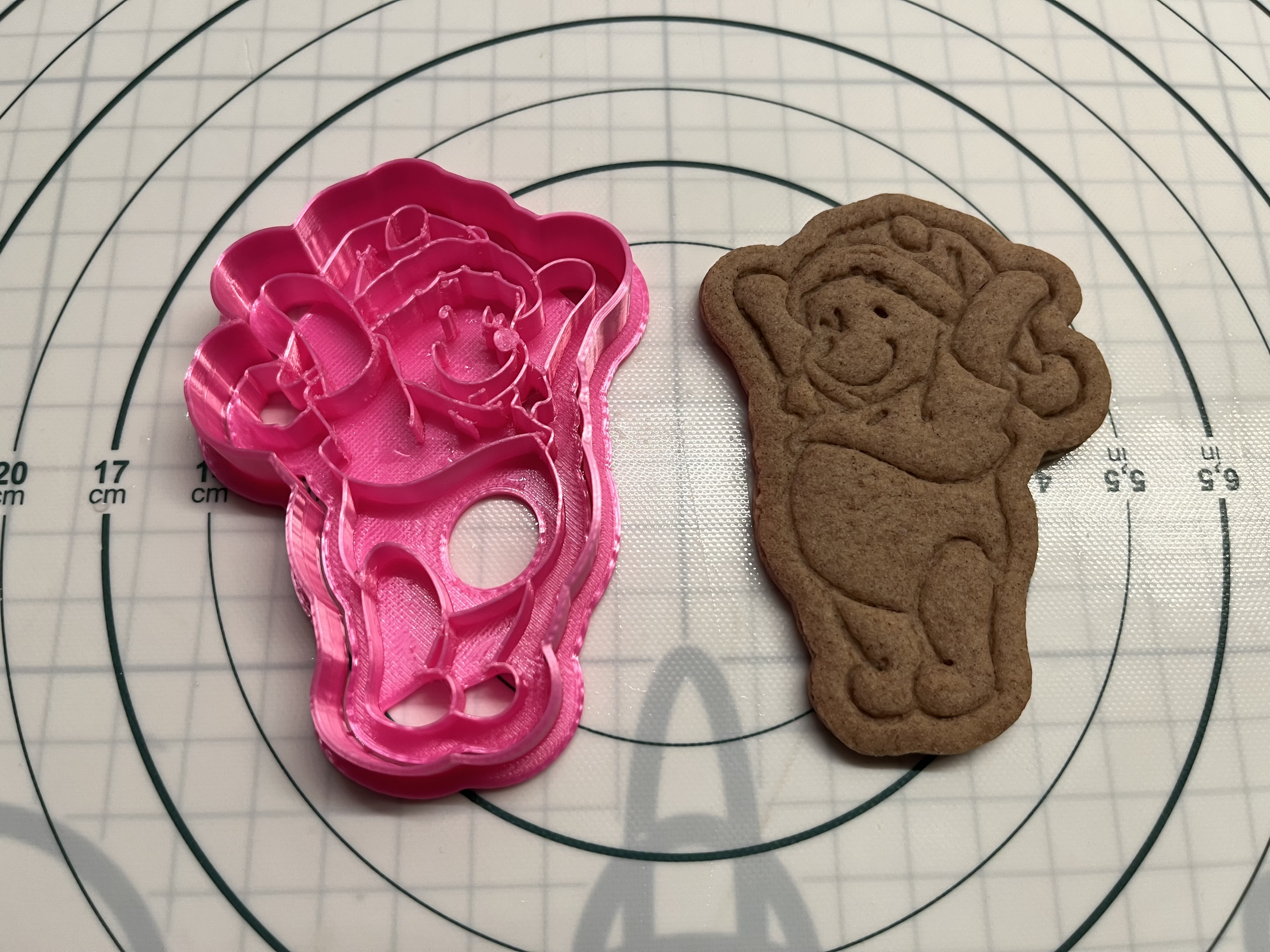 Winnie the pooh winter cookie cutter