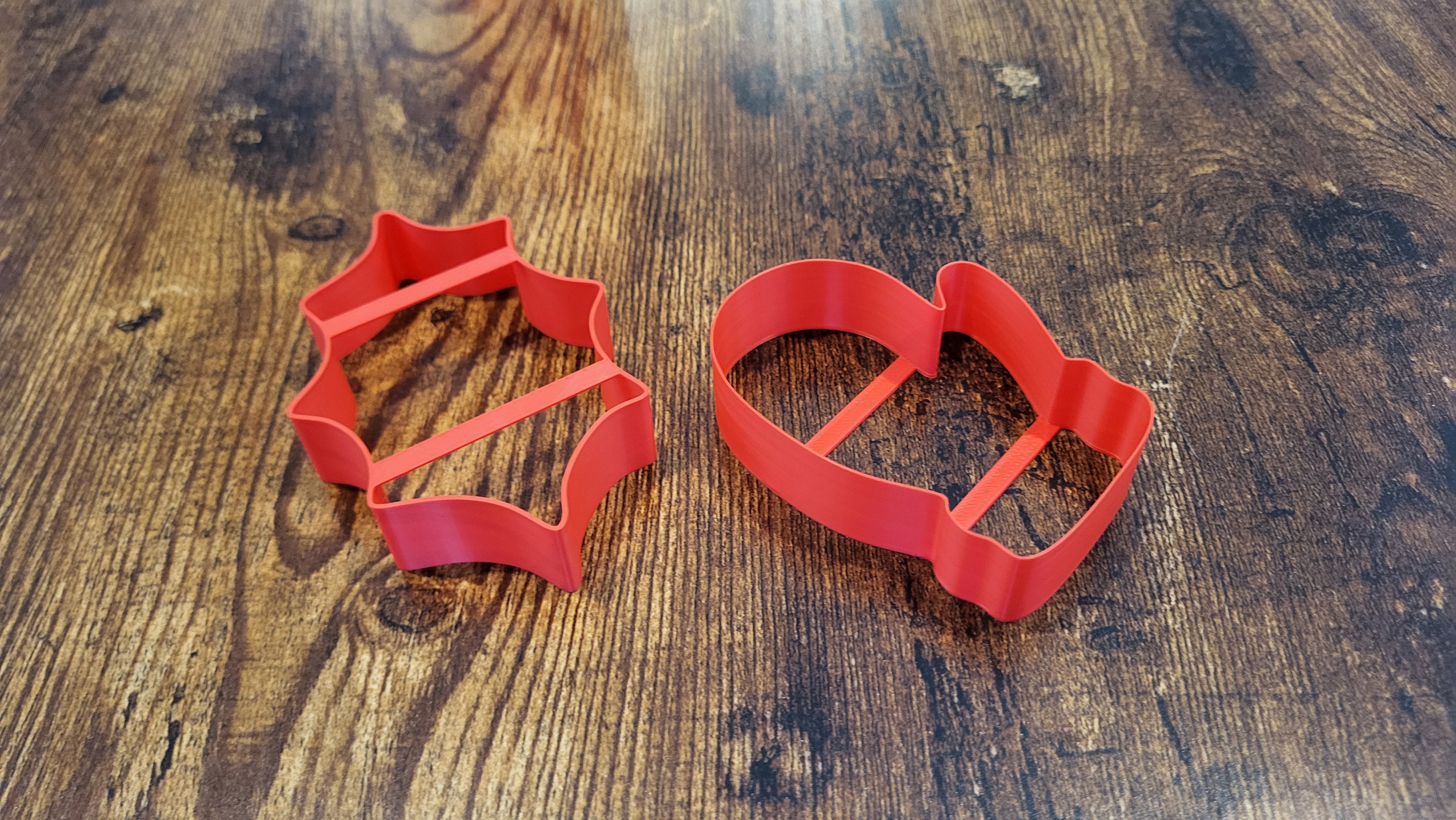 Holly & Mitten Cookie Cutter - Vase Mode