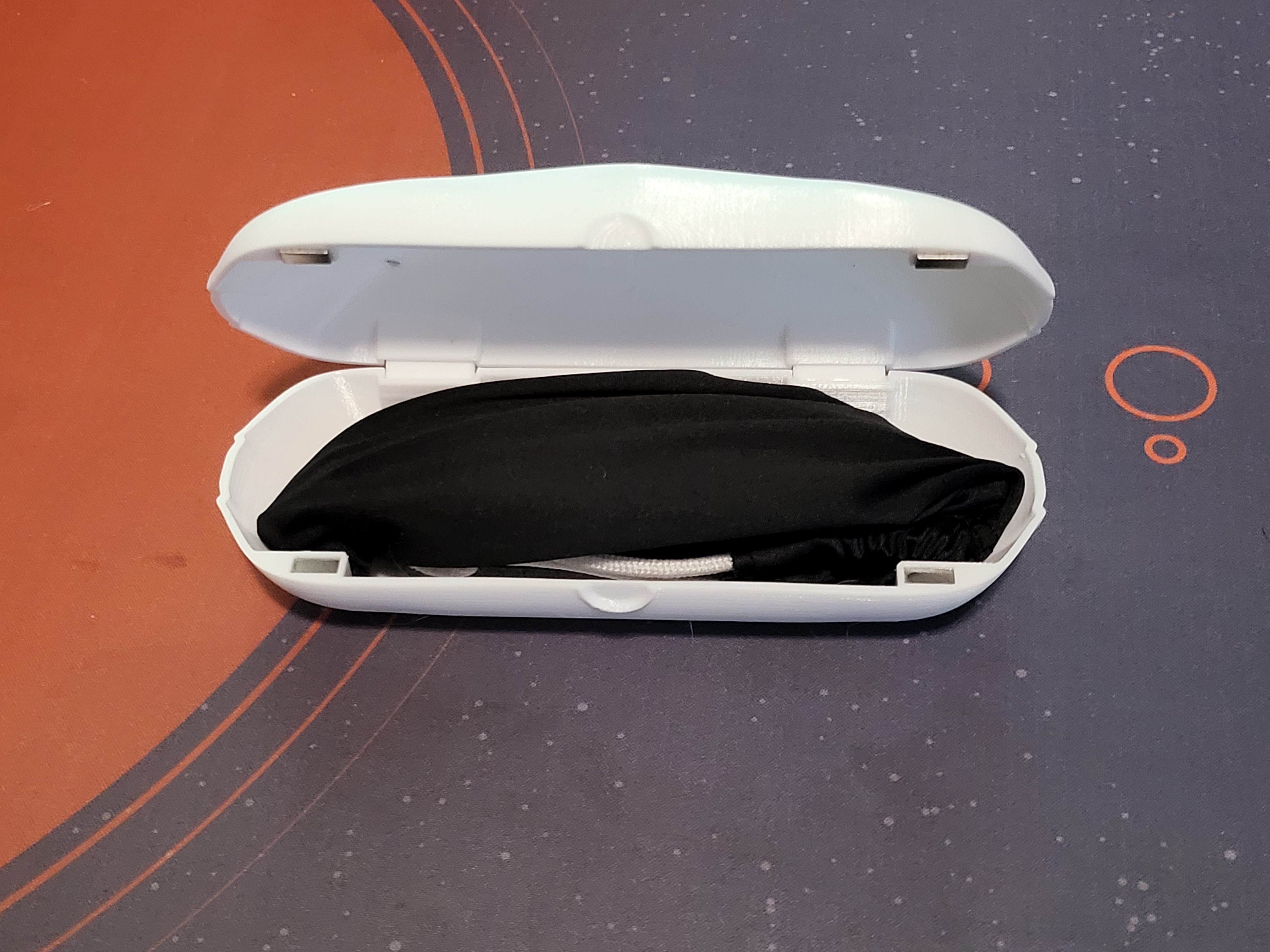 Print in Place Hard Shell Glasses Case by cTallakson