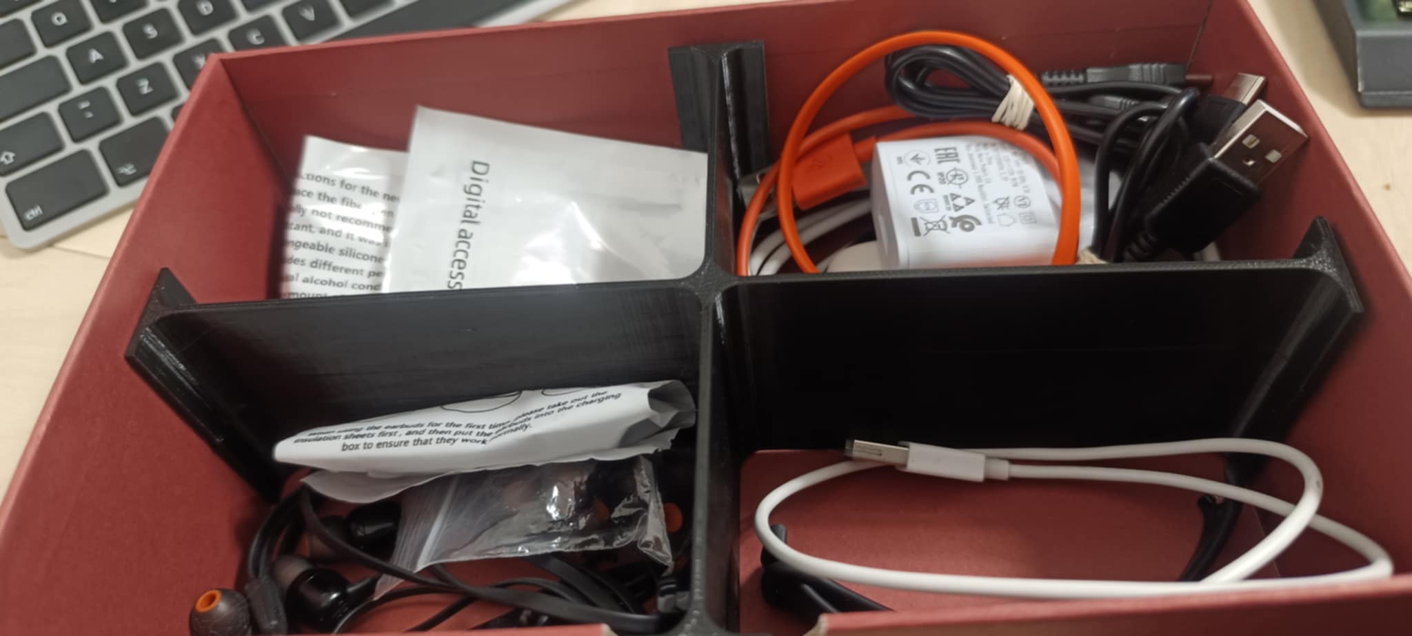 Goodiebox compartment system — thumbnail 2