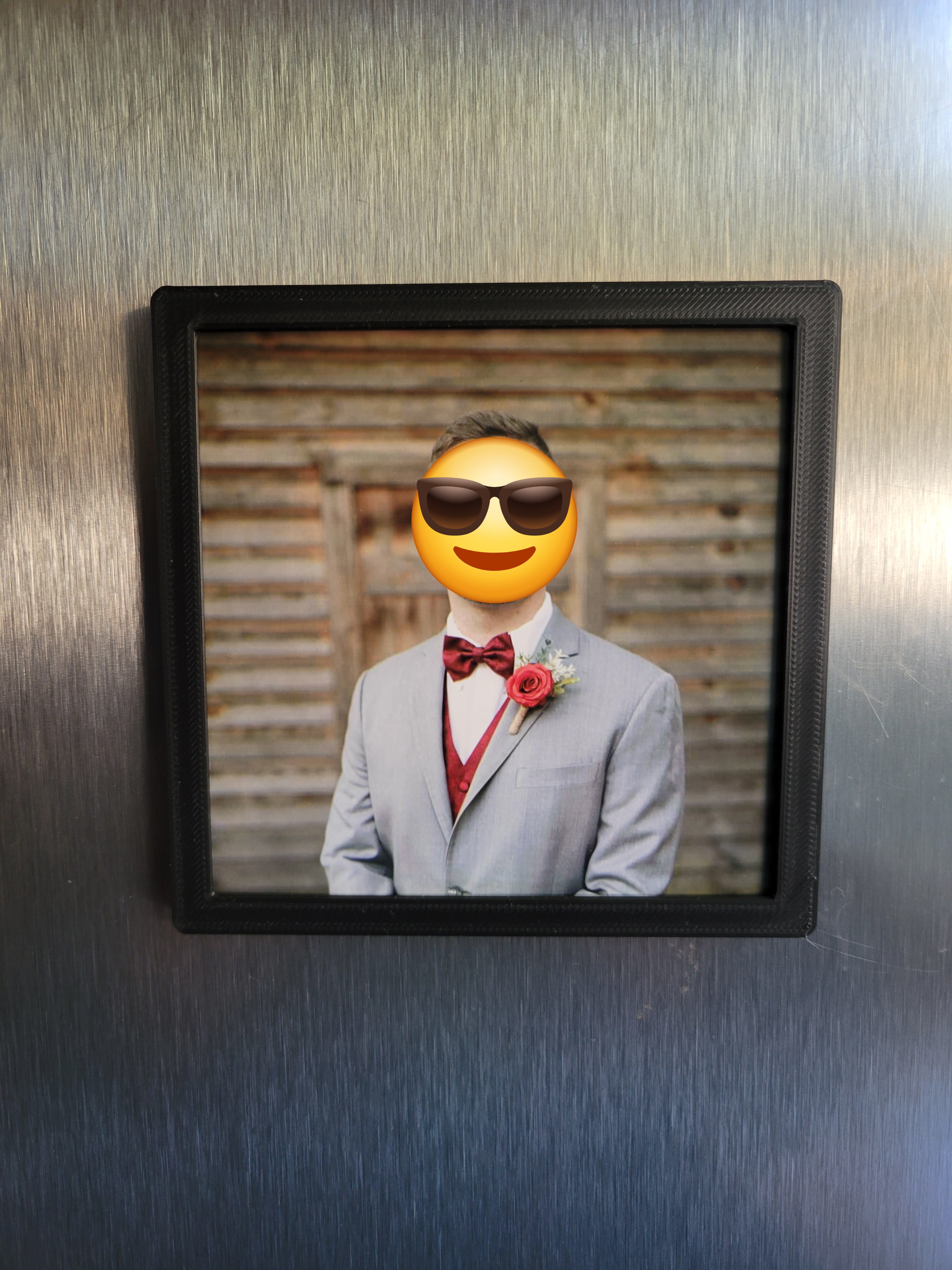 Picture Frame - Magnetic 4" X 4"
