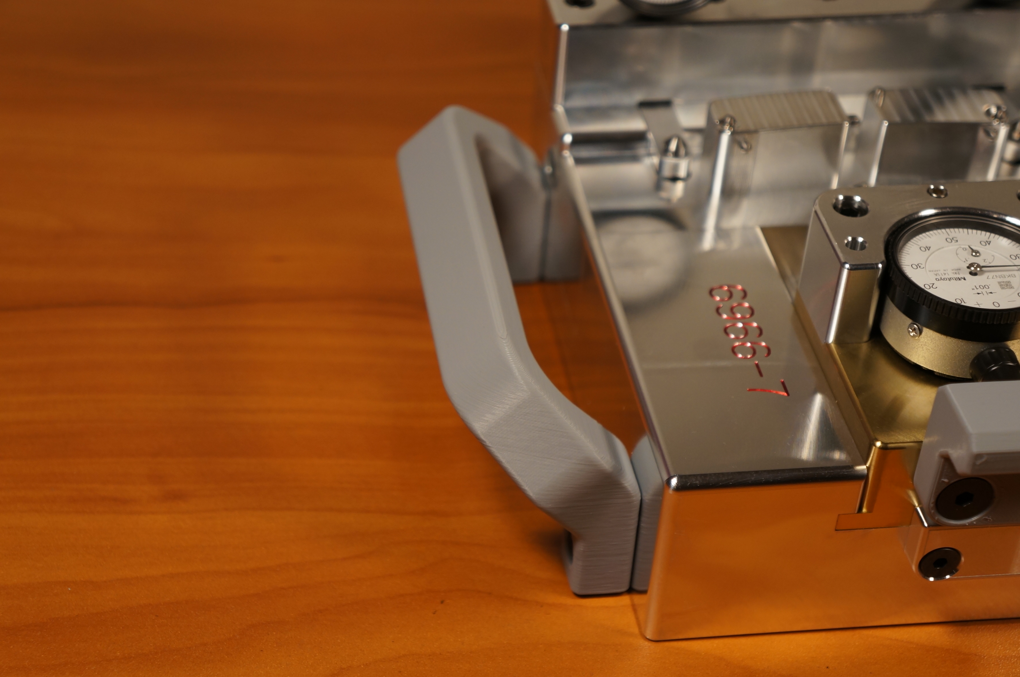 Angled Industrial Handle — thumbnail 3