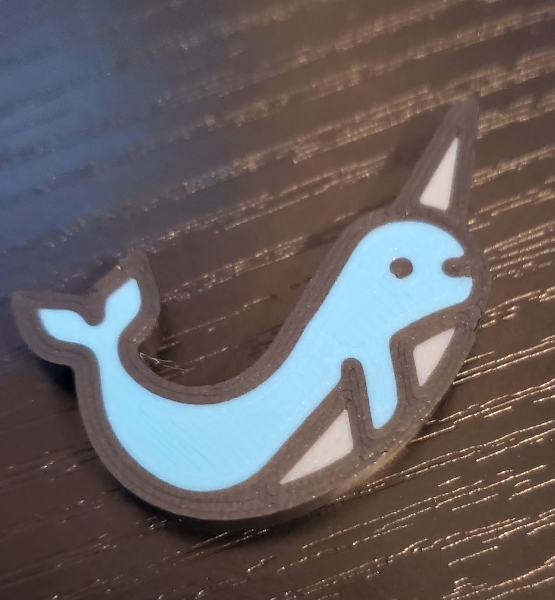 Narwhal Magnet