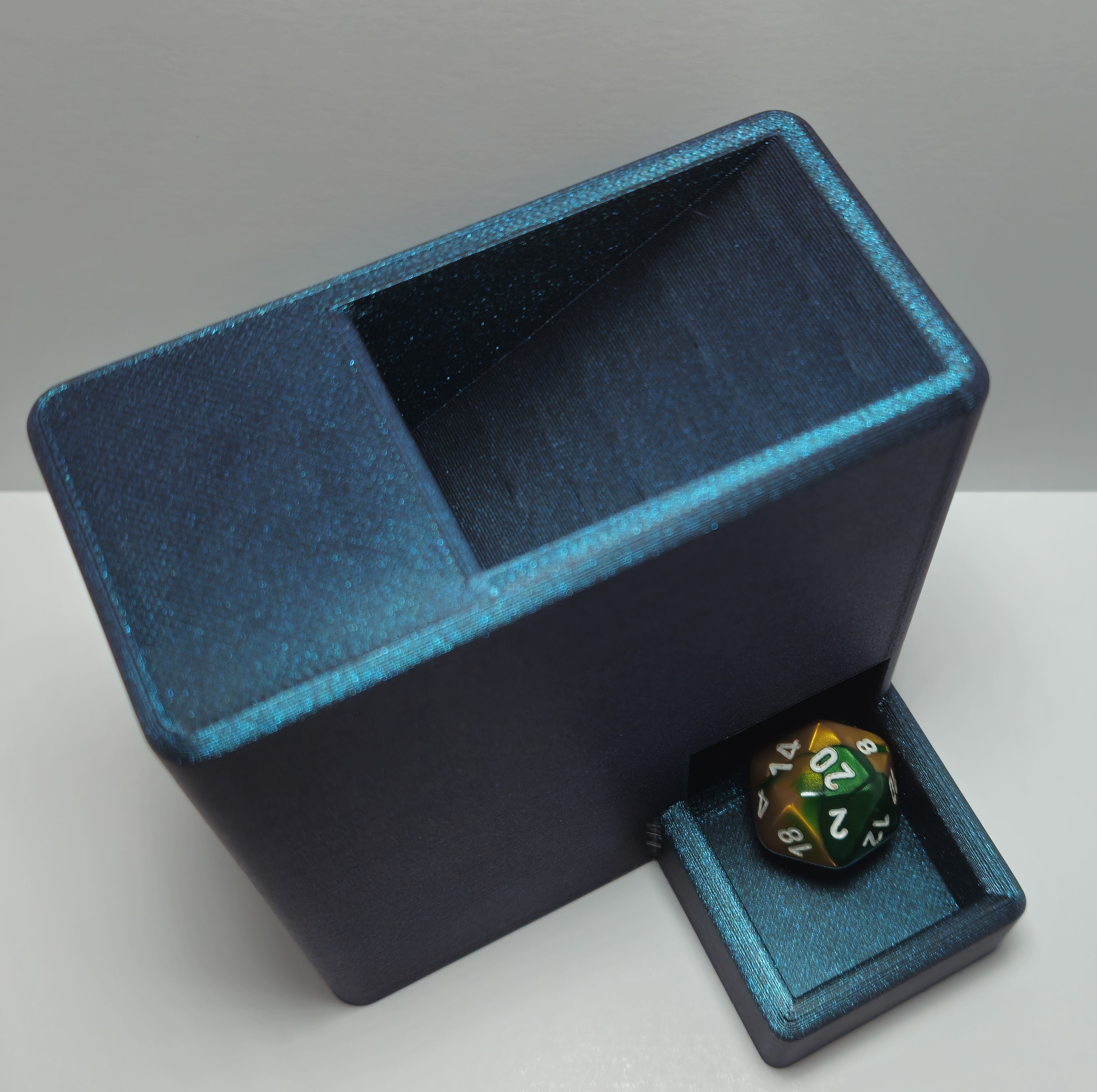 Miniatura 3 do modelo 3D Minimalist Dice Tower