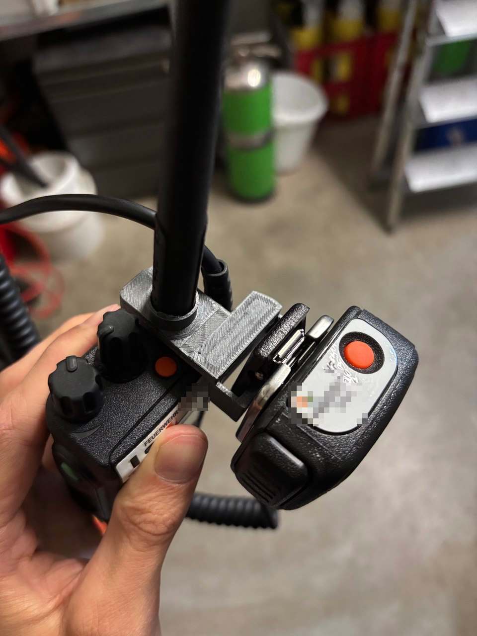Mikrofonhalter für Motorola MTP3550 Funkgerät Feuerwehr