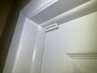 magnetic door latch