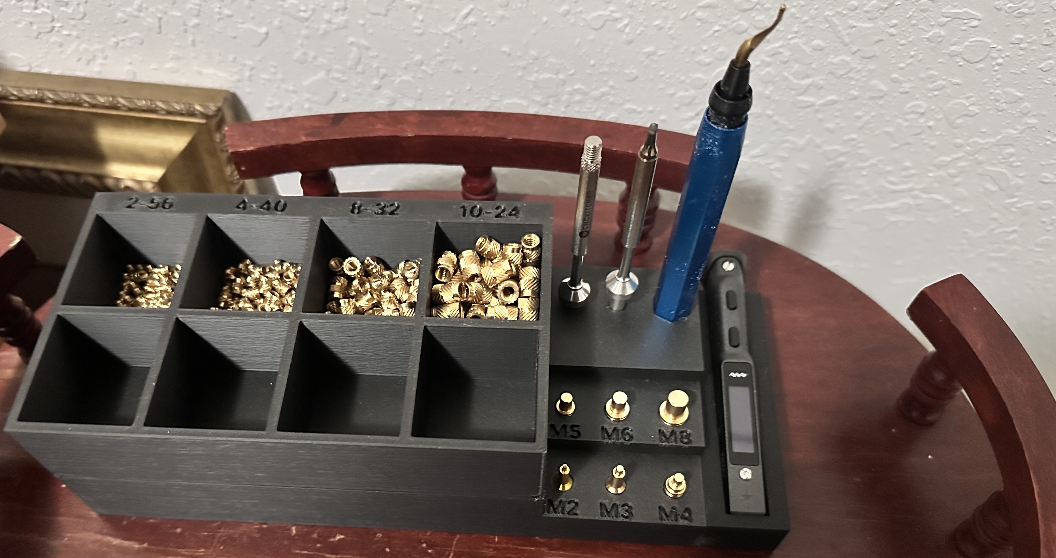 Threaded insert bins + tool holder
