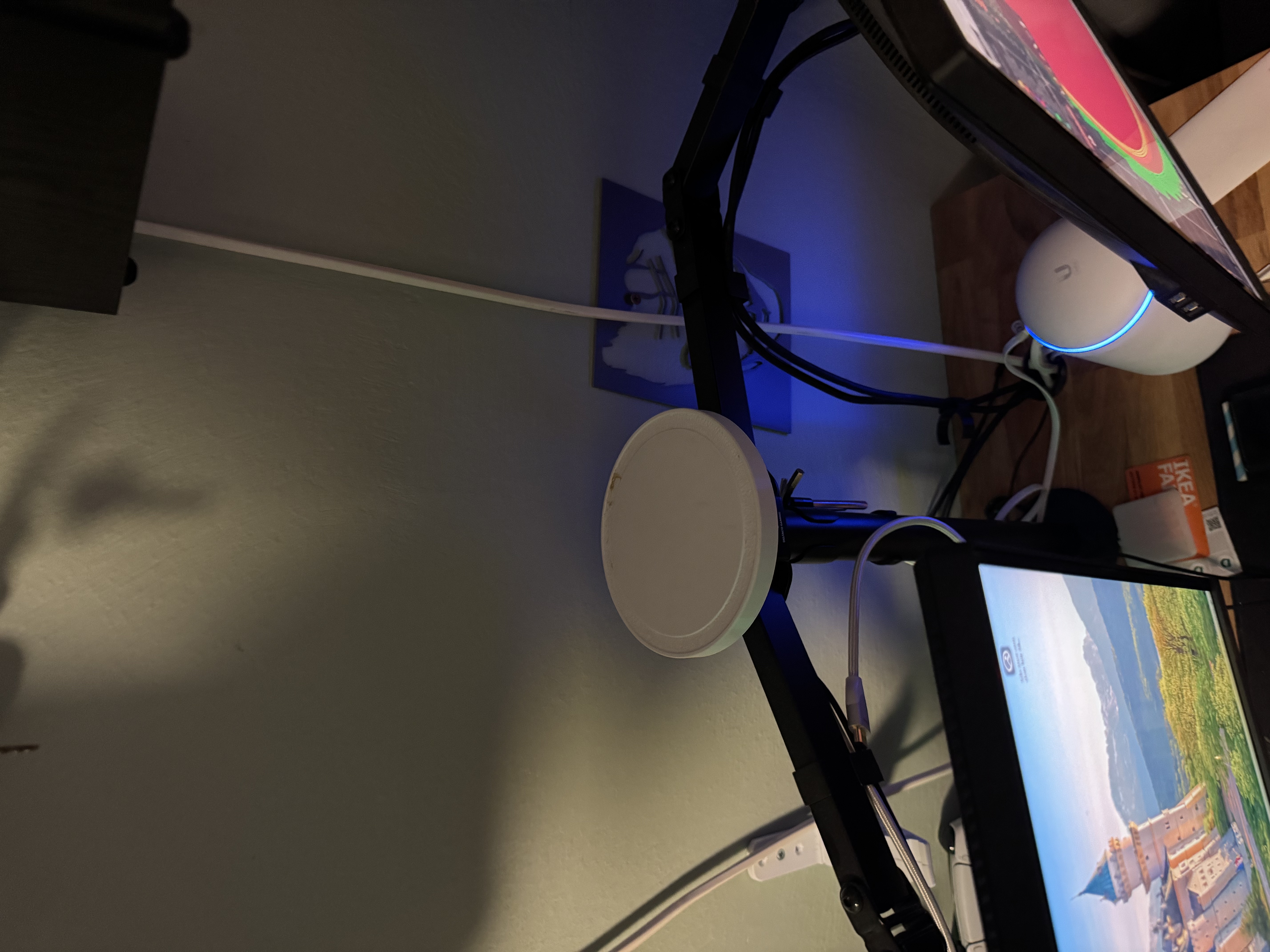Monitor arm ps5 stand