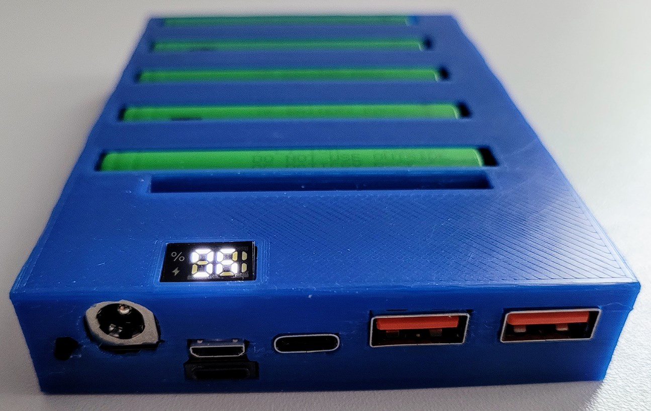 Replaceable cells 18650 Battery Pack
