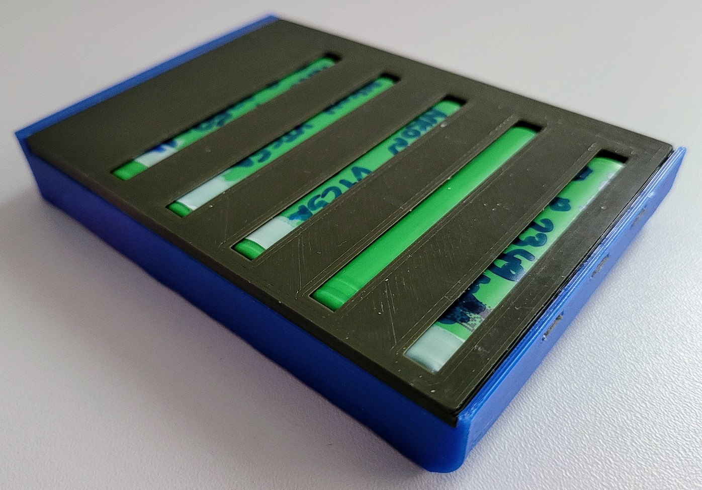 Replaceable cells 18650 Battery Pack — miniatura 2