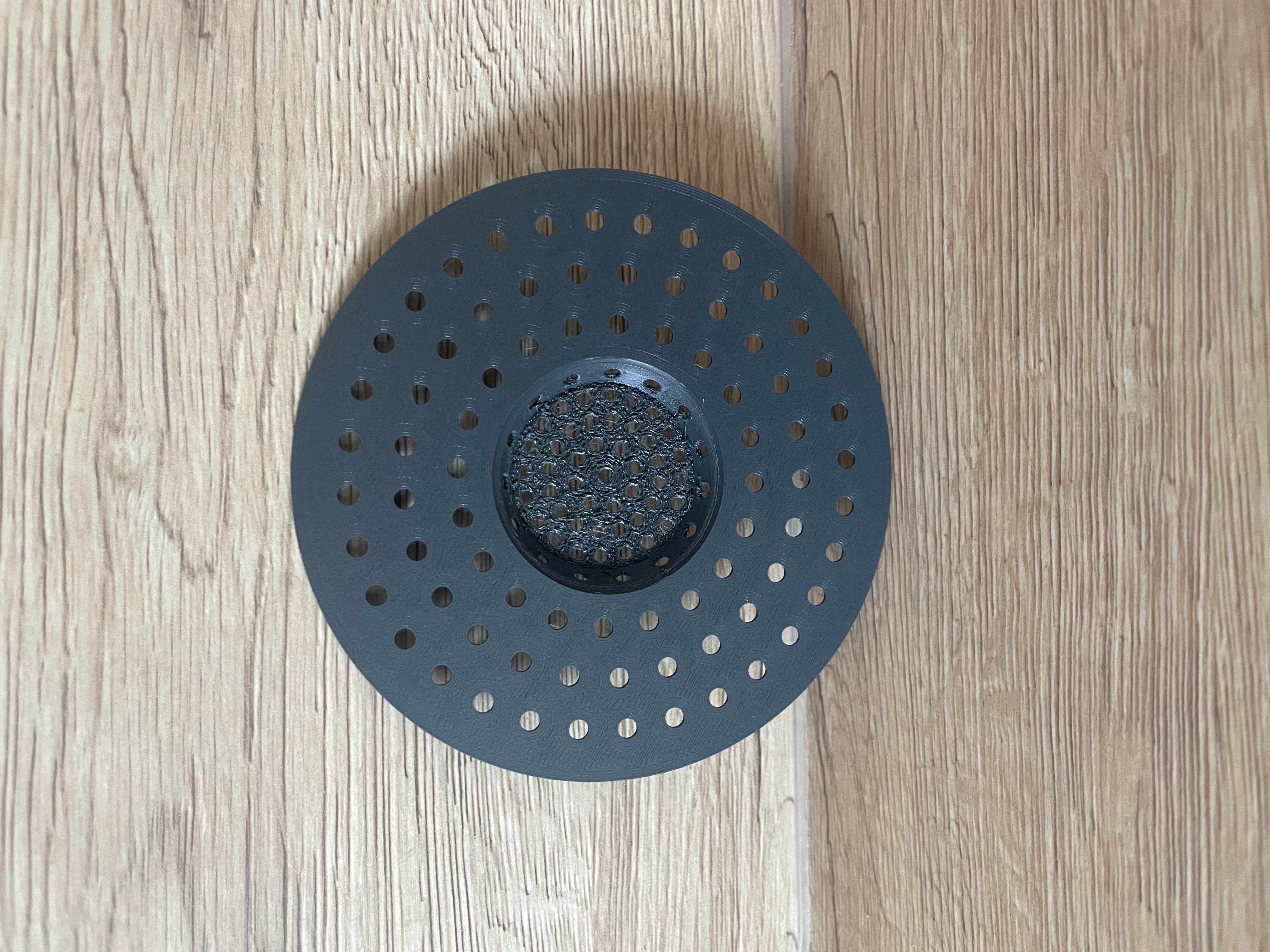 Drain strainer