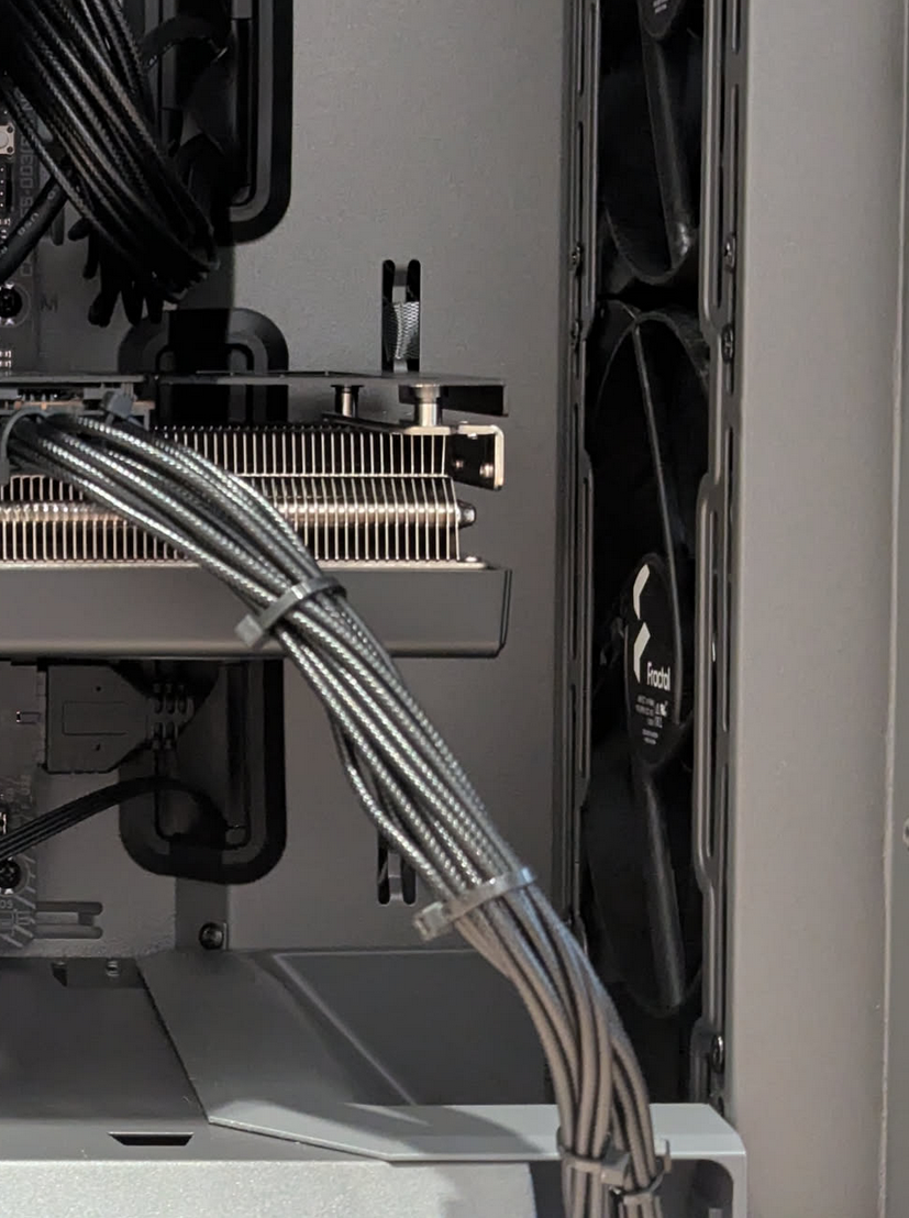 Fractal North Front AirDuct (HDD compatible) 10x2 Round Magnets