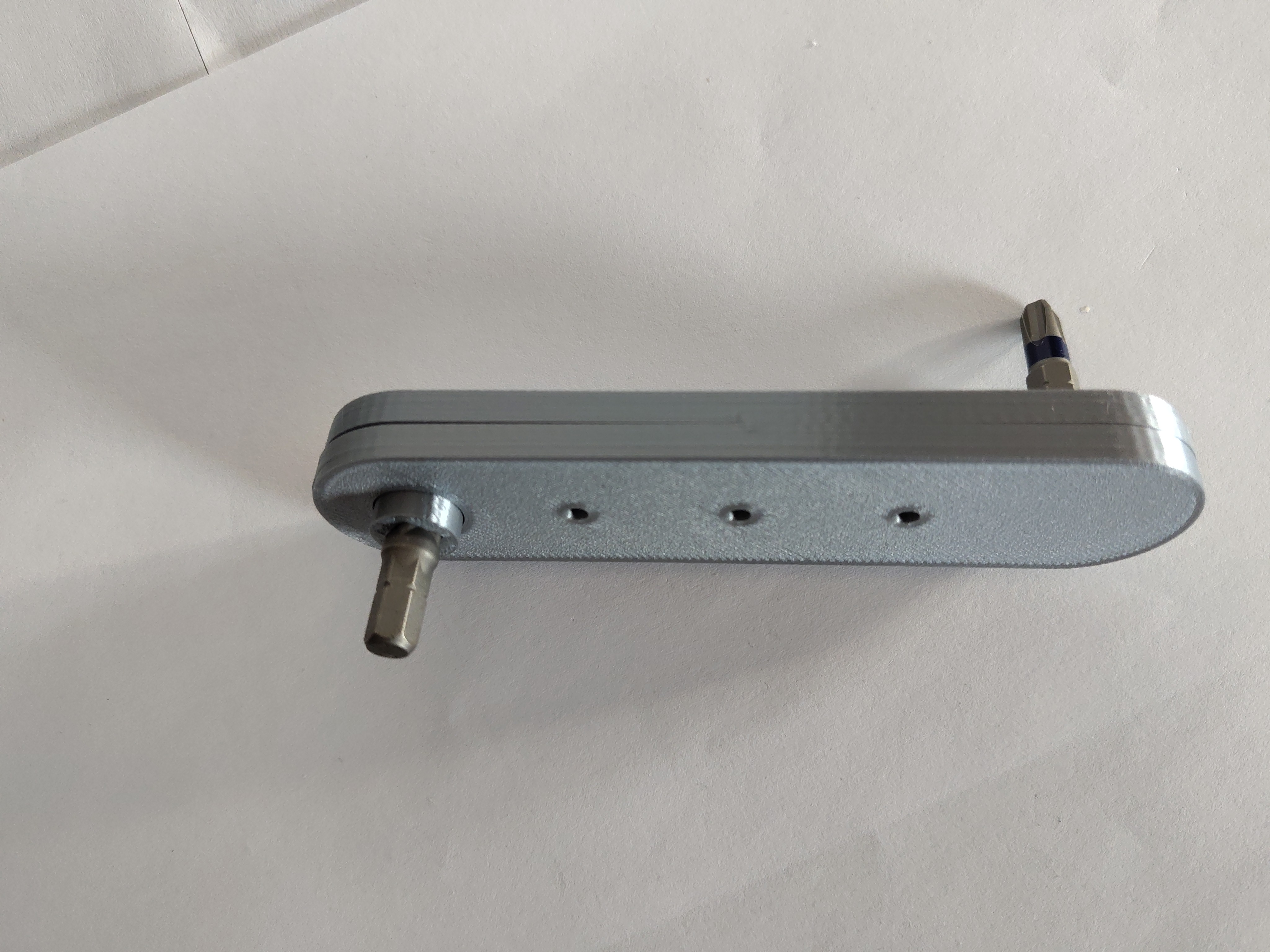 Miniatura 6 do modelo 3D Displacing hex bit screwdriver with offset