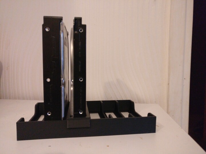 Slim 3.5 disk adapter