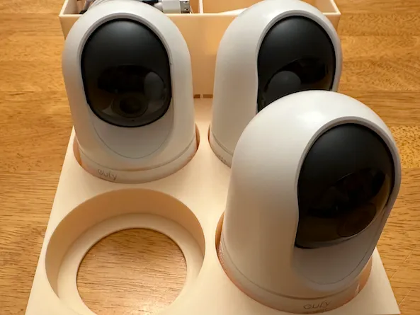 Eufy Camera E220 Storage Organzier