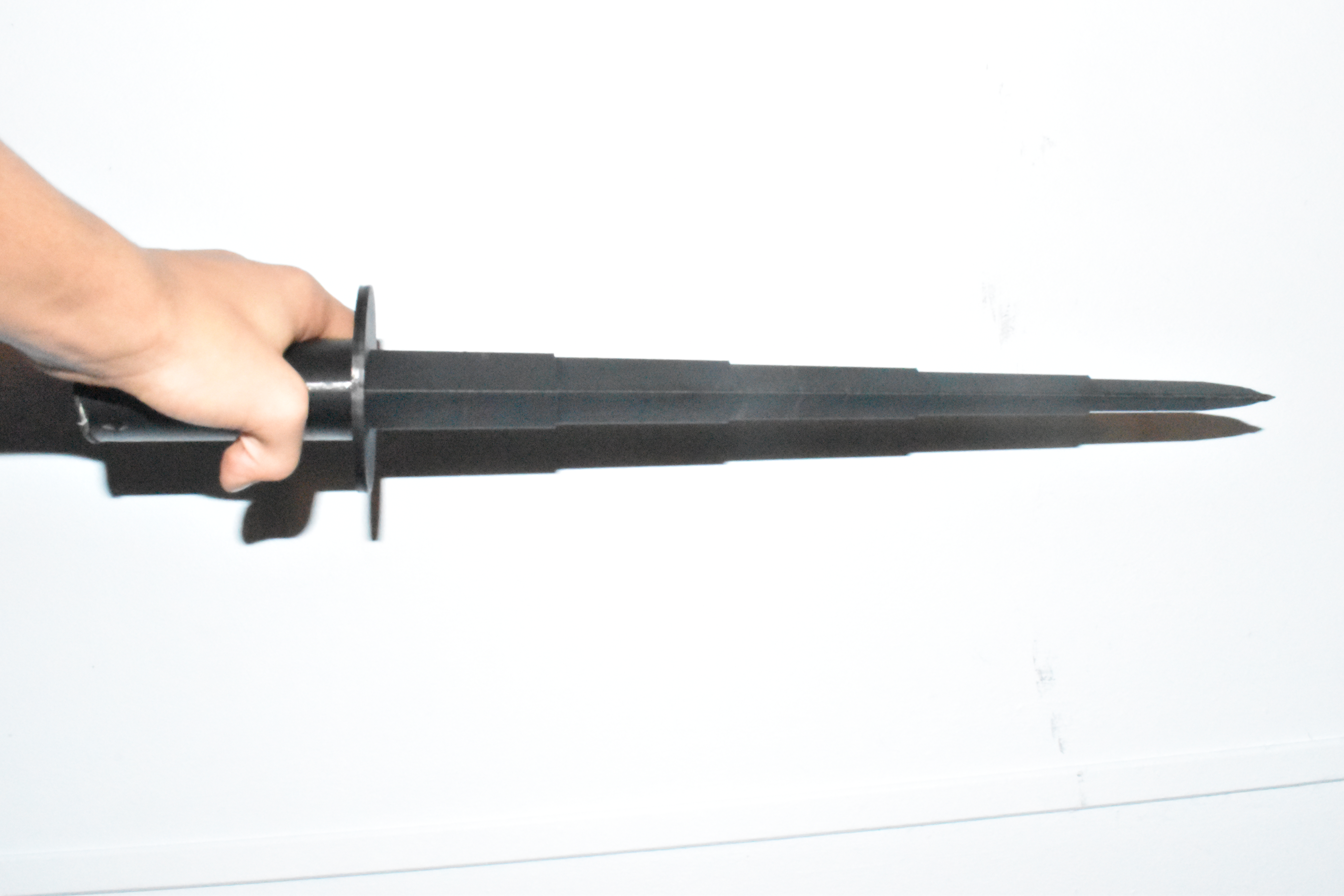 Collapsible dagger