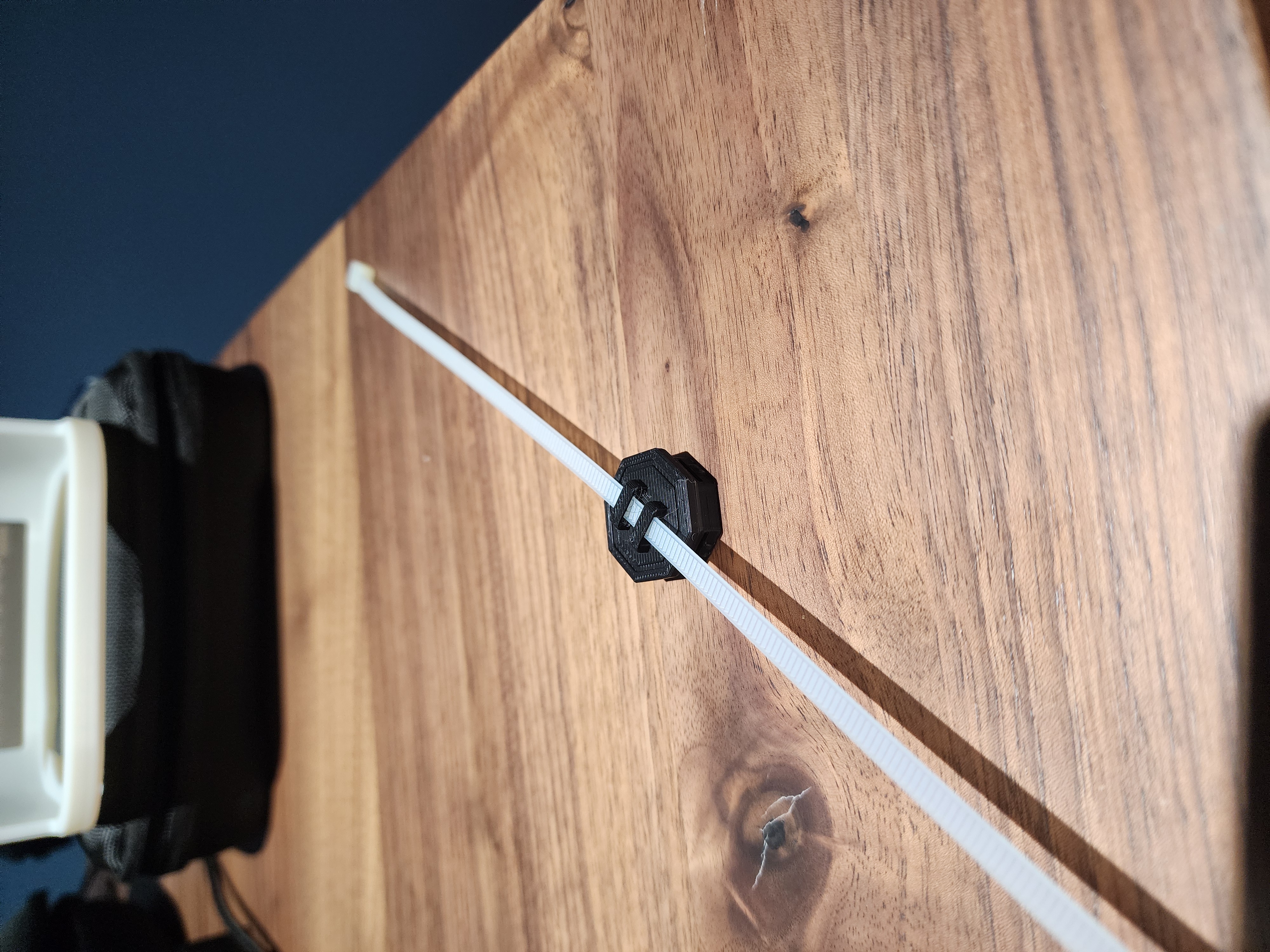 Underware - Cable Tie Mount — miniatura 2