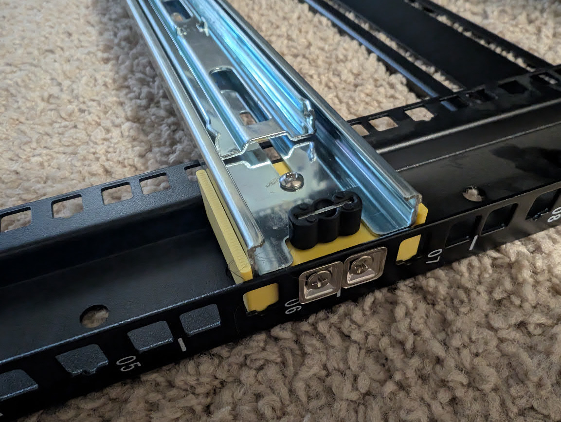 Rosewill / TC-RAIL Short Rack Adapter