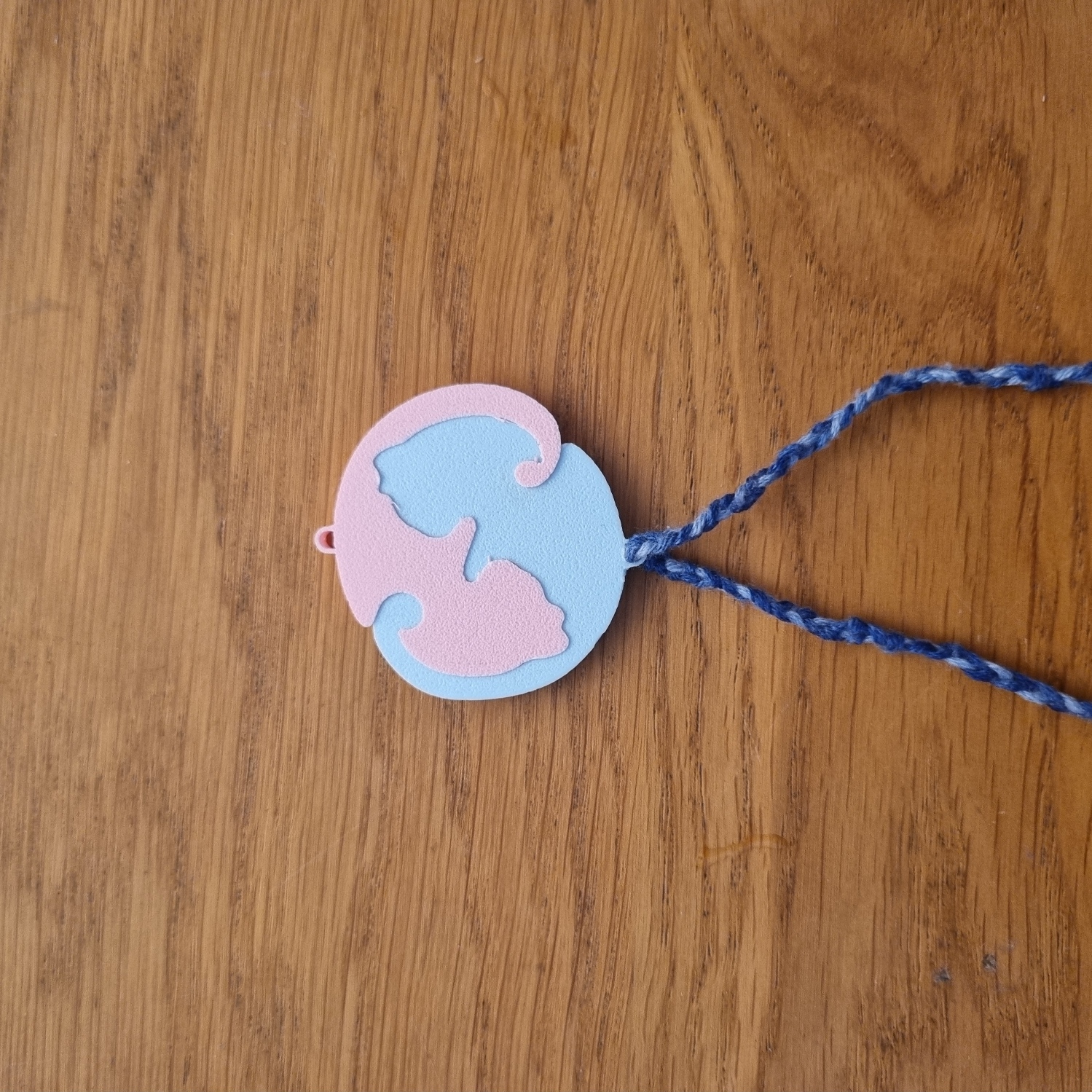 "Yin and Yang Cats" connecting pendants