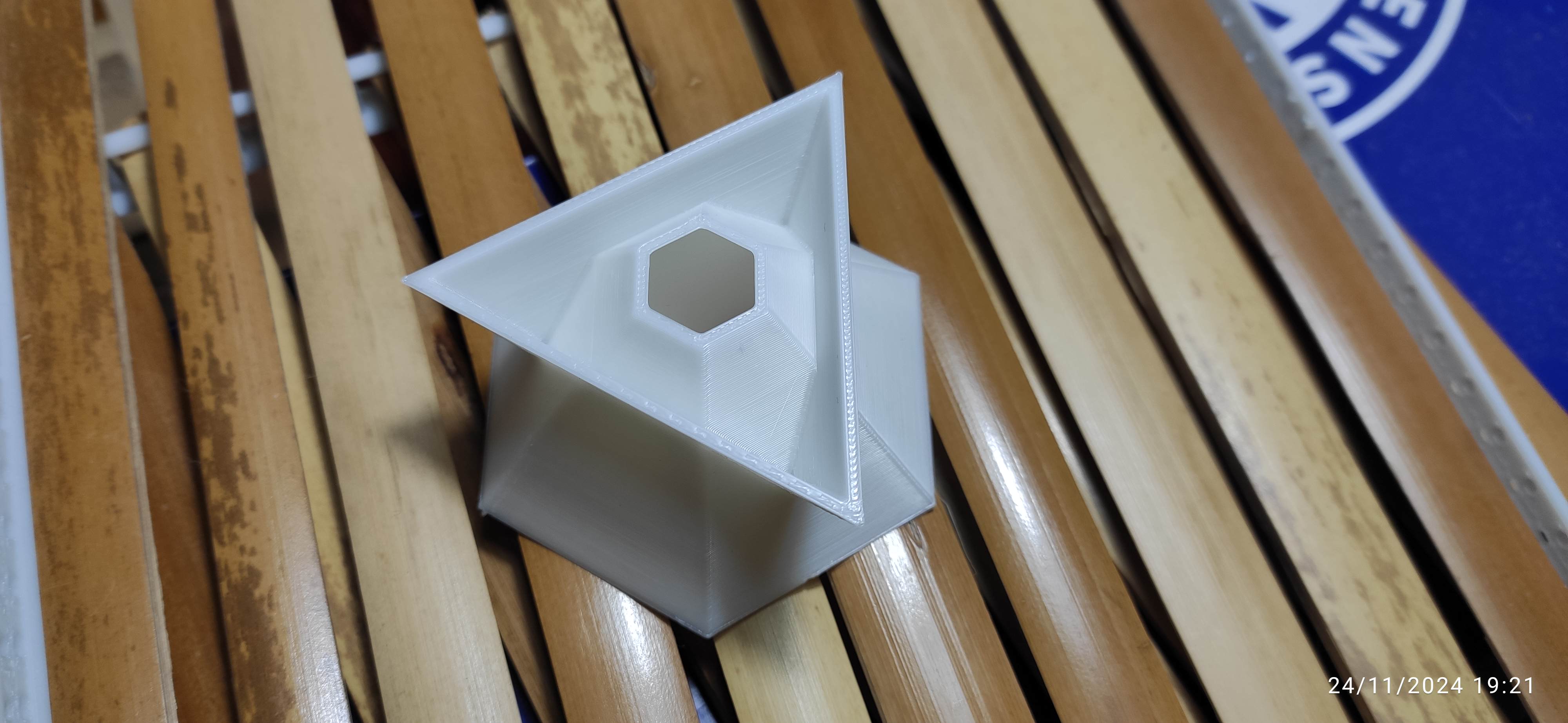 cookie cutter duble side hex-triangle with hole