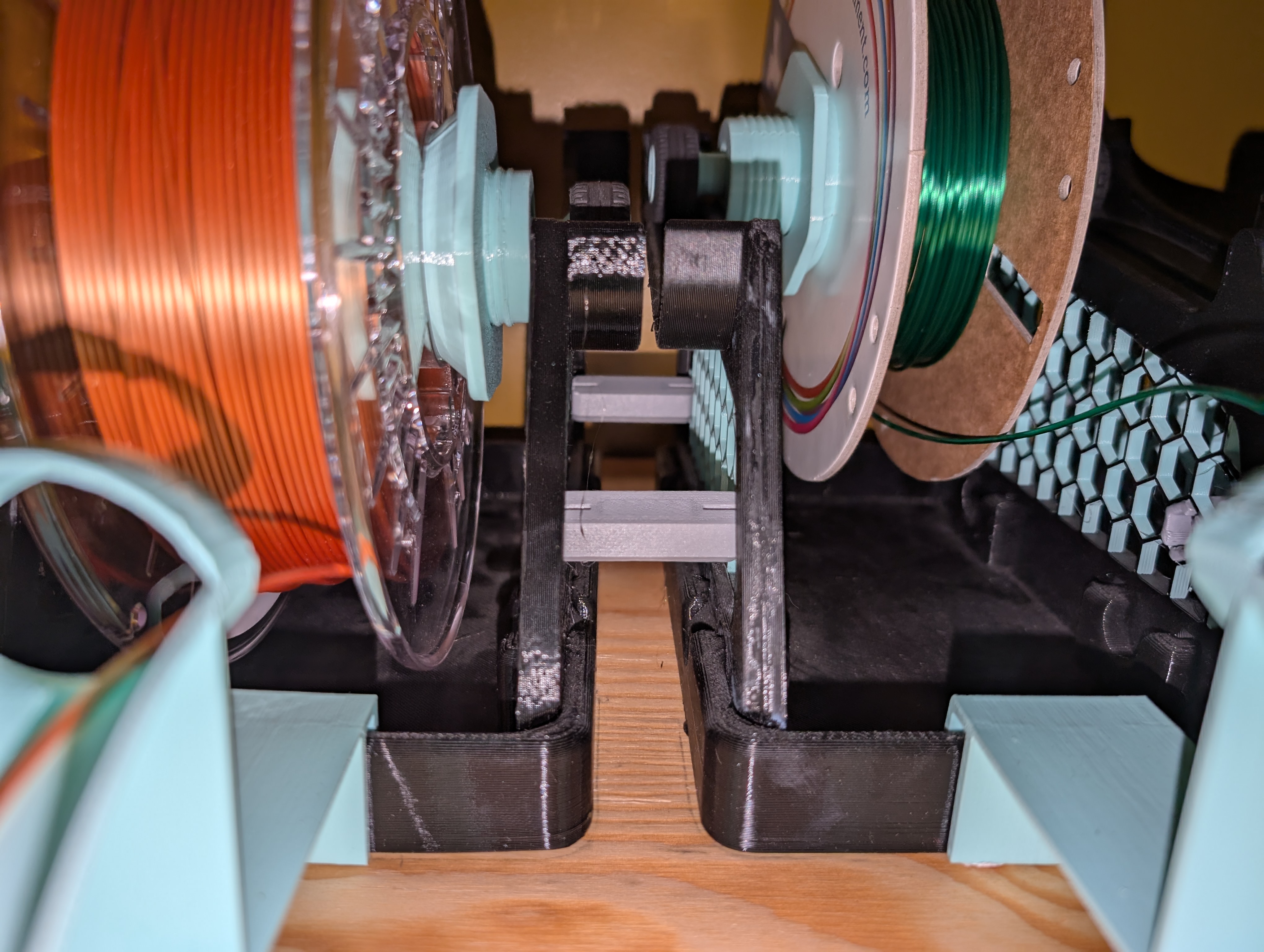 Connector / Spacer for Auto-Rewinding Gravity Spool Holder
