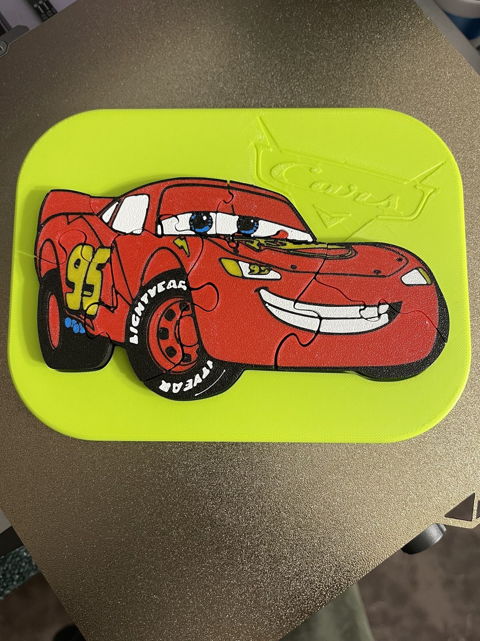 Lighting McQueen - insert puzzle for kids - Multicolor version