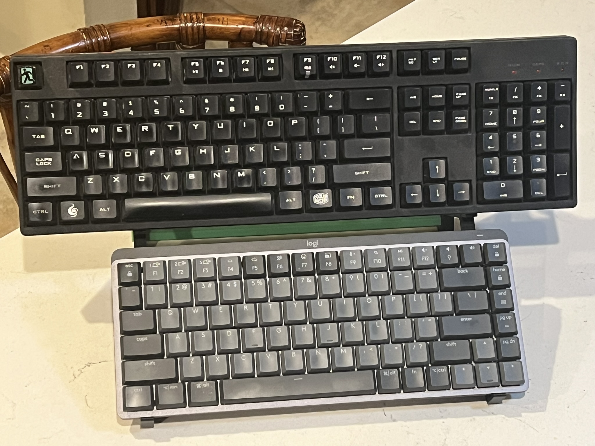 Dual Computer Keyboard Stand by Bompa the Maker | Download free STL ...
