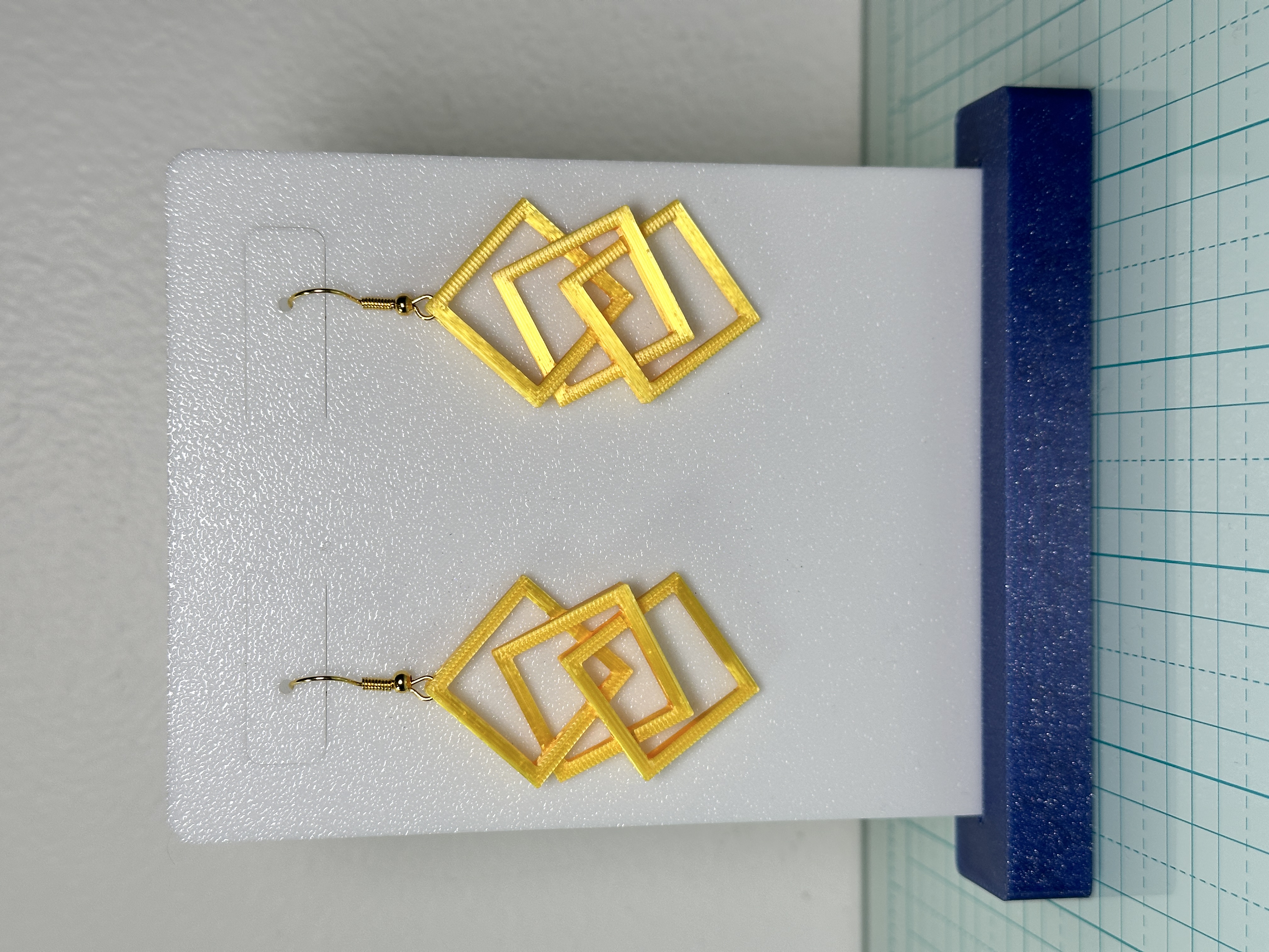 Miniatura 2 do modelo 3D Square Earrings