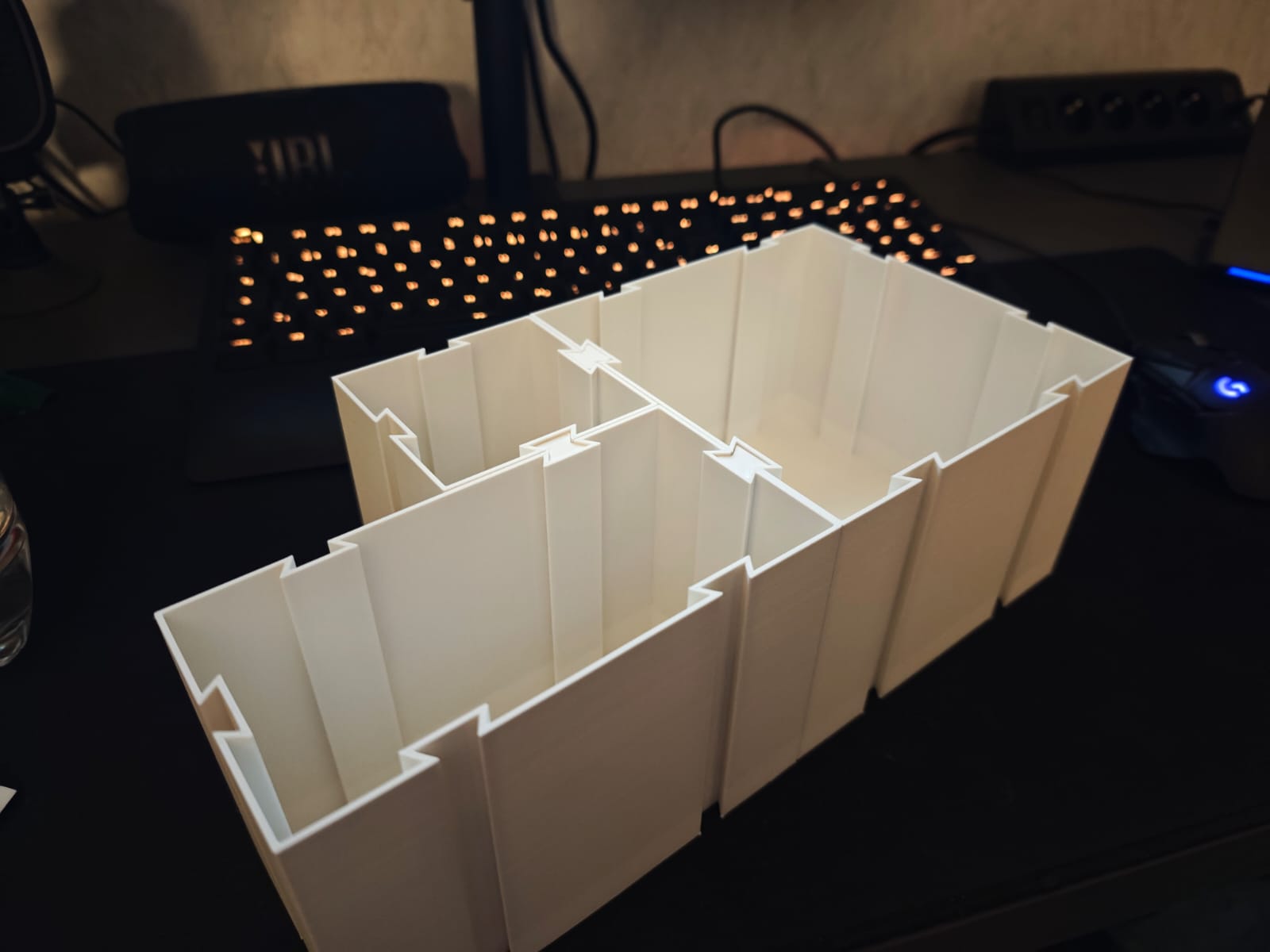 Connectable Box System