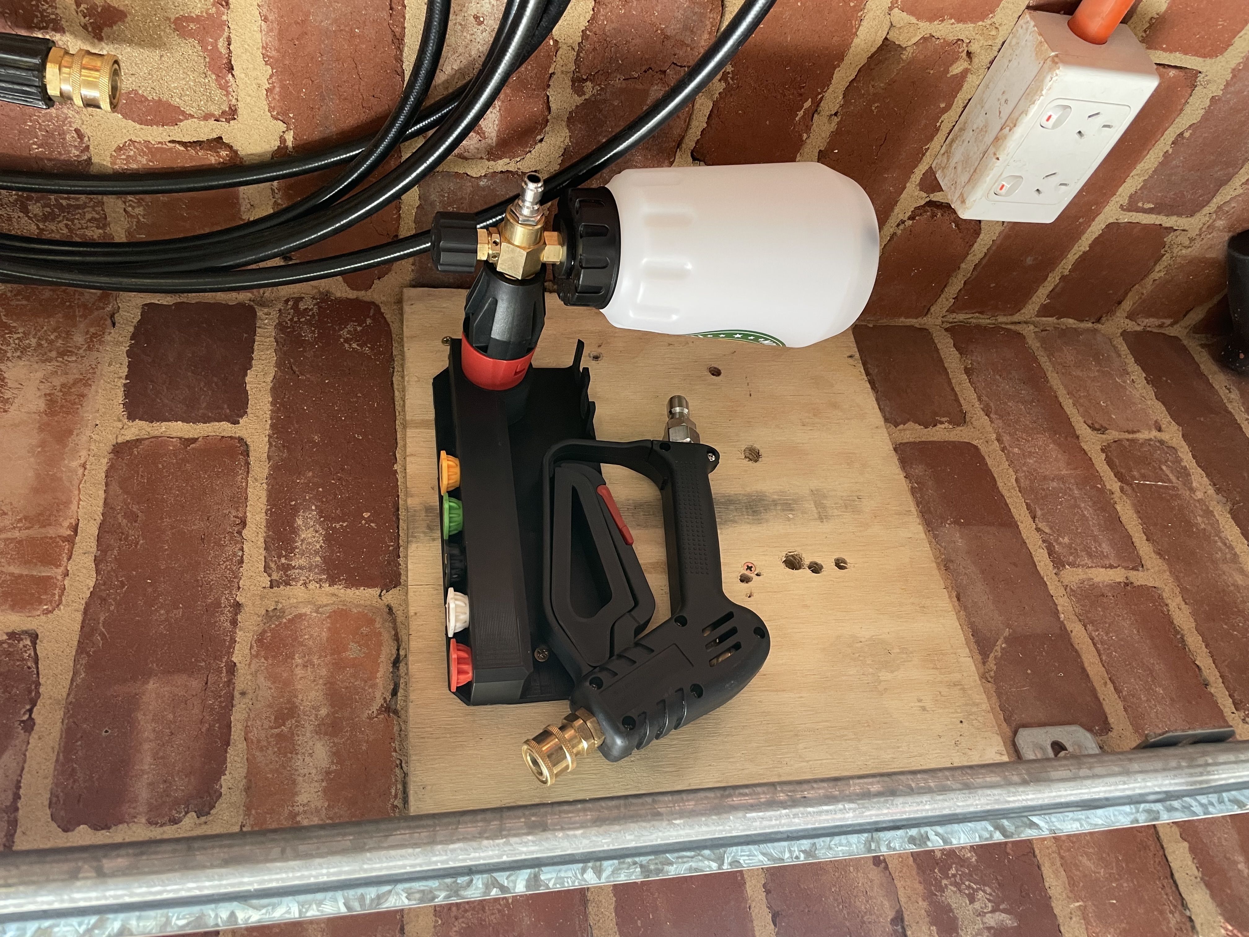 Pressure Washer Attachments Holder