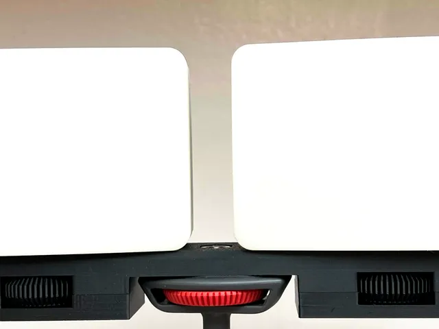 Dual device tripod mount