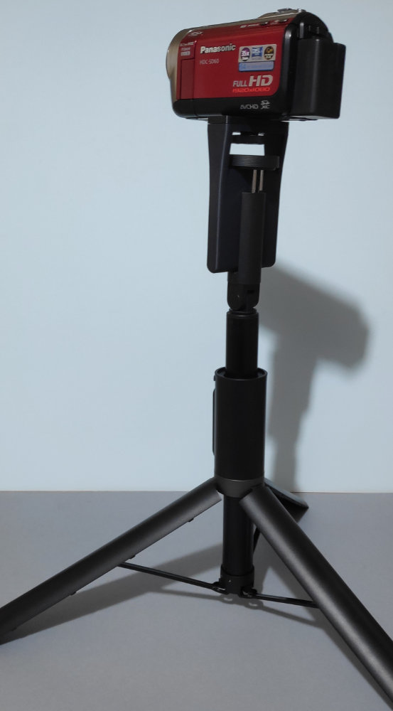 Camera adapter for selfie stick