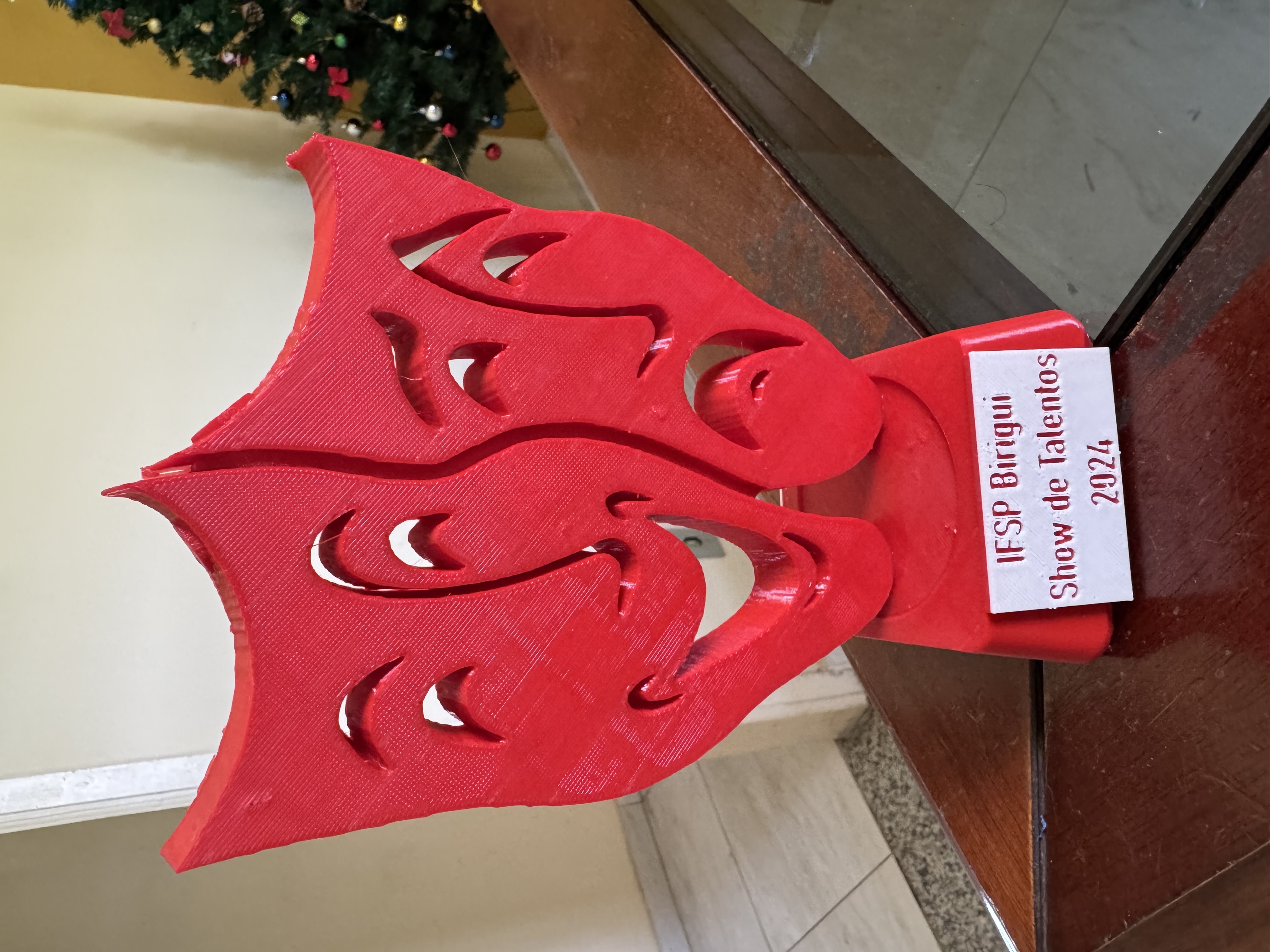 Troféu de destaque na categoria Artes - Instituto Federal de São Paulo - Show de Talentos 2024