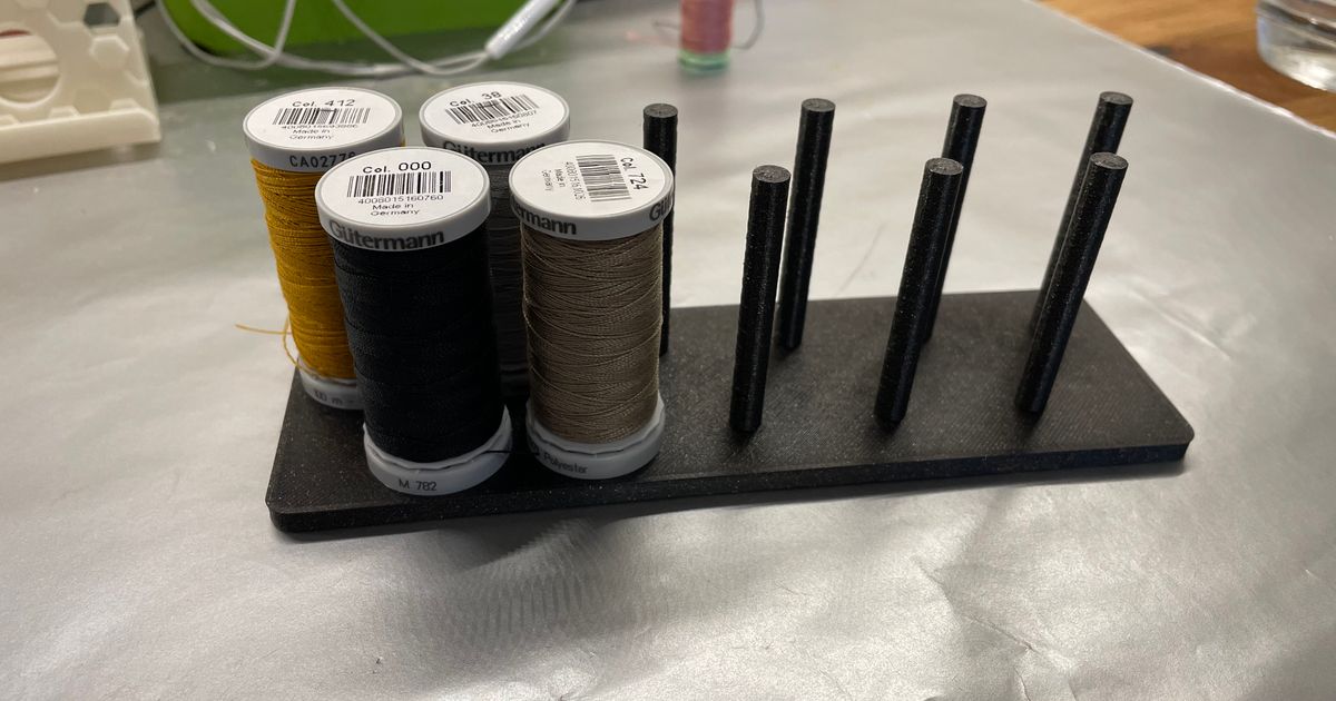 Thread Spool Holder (11 rolls) by Xtasy Download free STL model