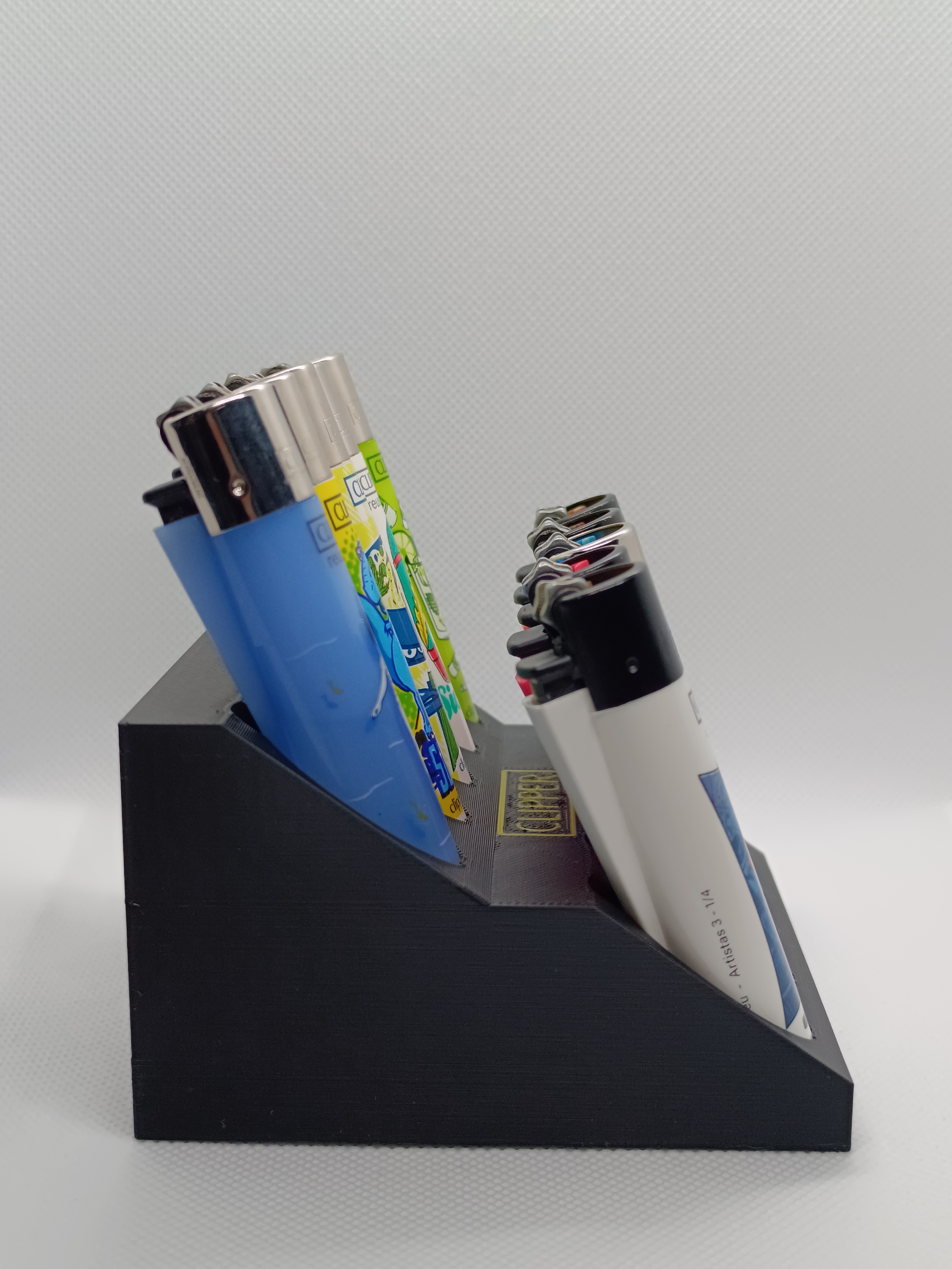 Miniatura 4 do modelo 3D Clipper stand