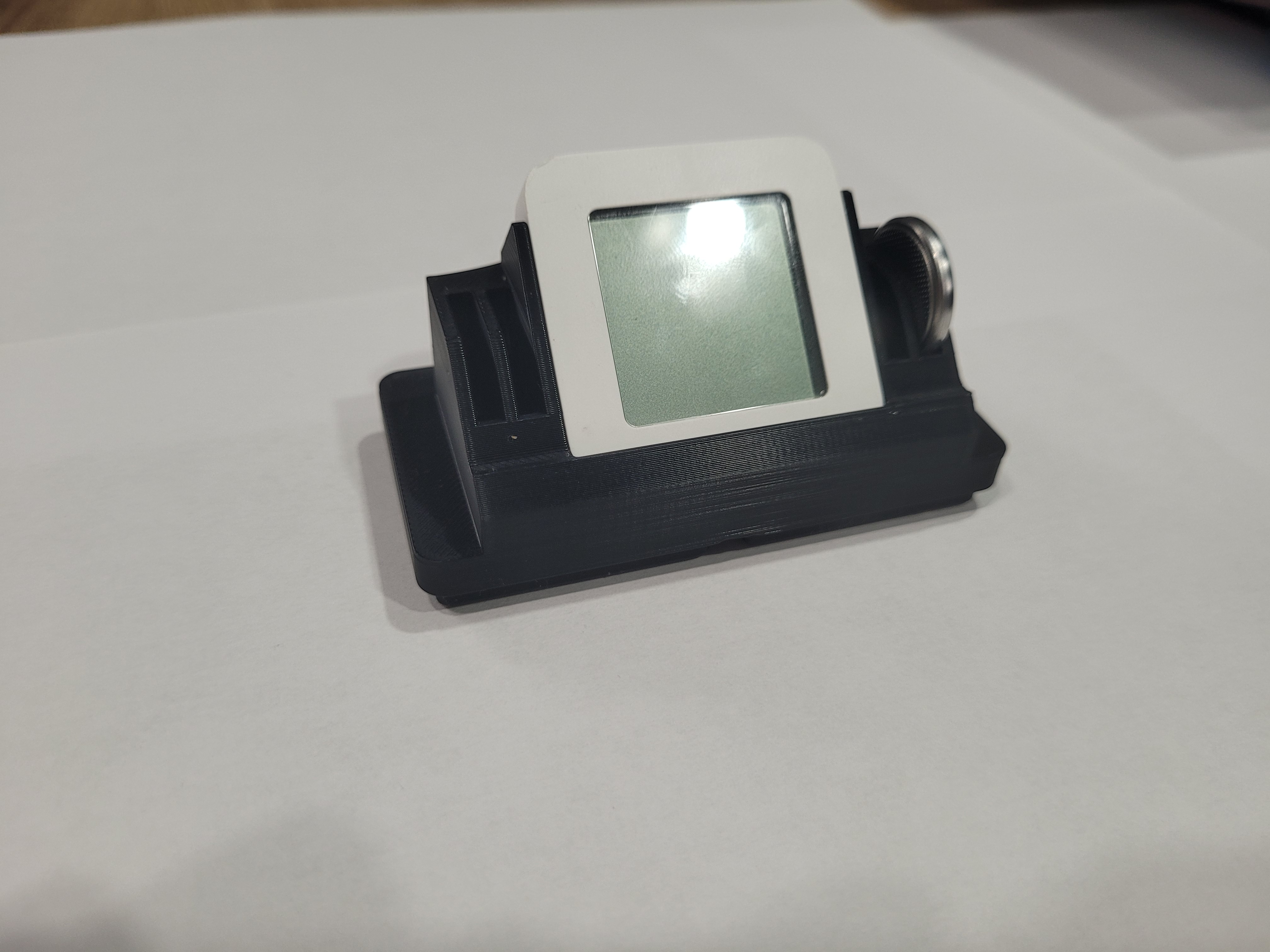 Gridfinity Holder for Xiaomi Humidity and Temperature Sensor