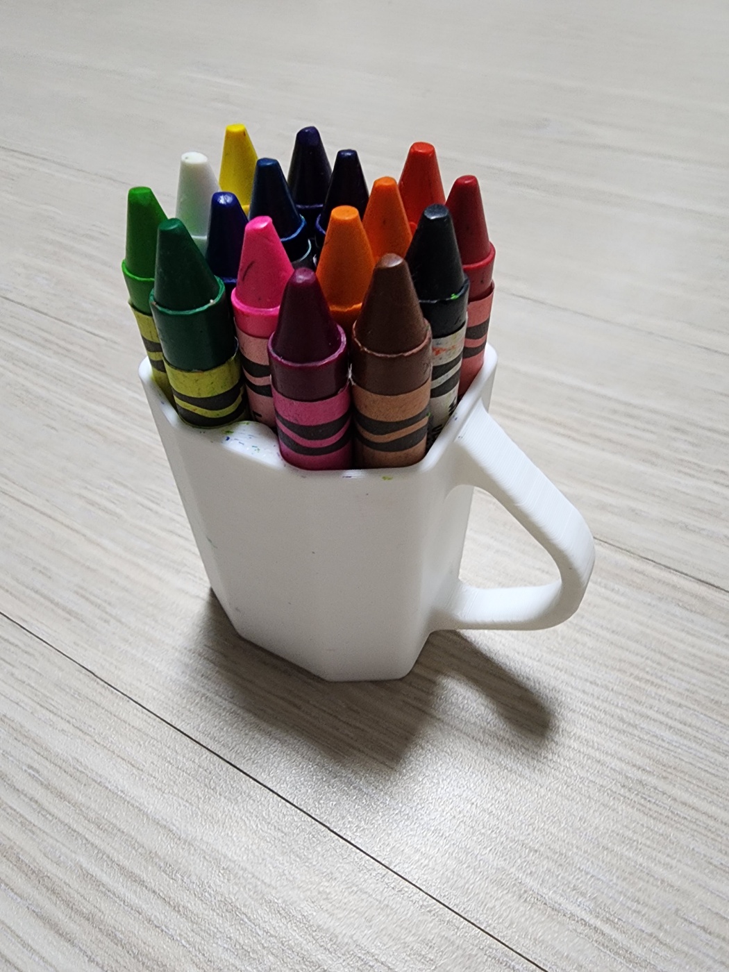 crayola crayon cup