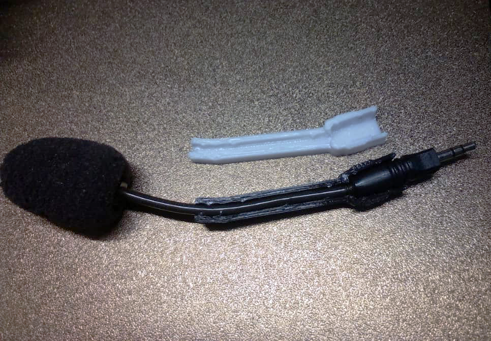 Microphone reinforcement (Redragon Zeus H510)