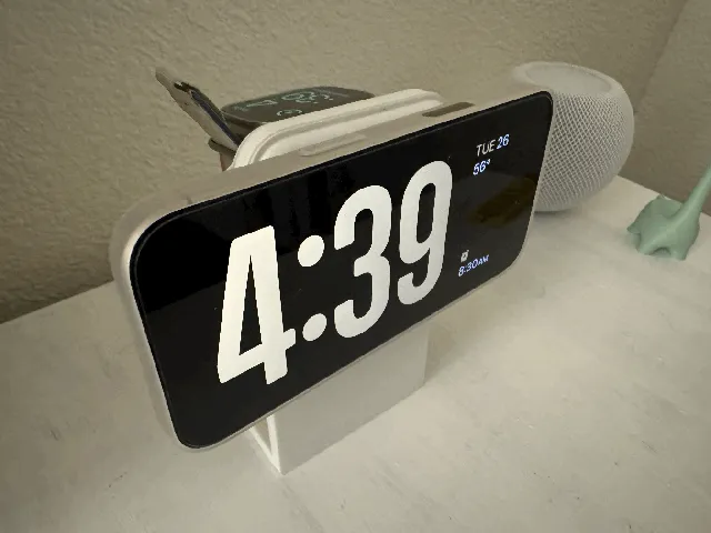 MagSafe Duo Charger Stand
