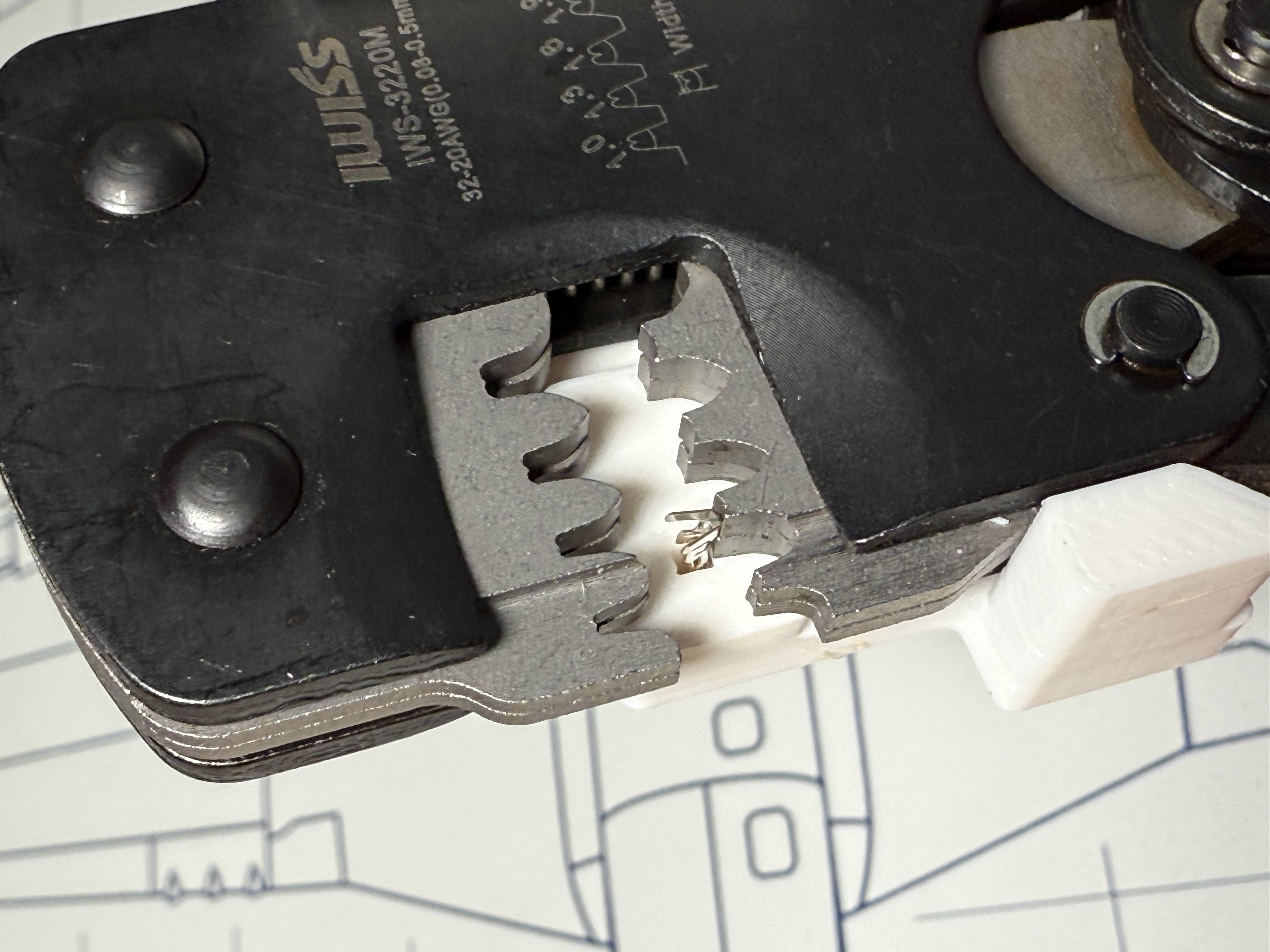 IWISS 322M Terminal Positioner for Molex CLIK-Mate 1.5mm Terminals