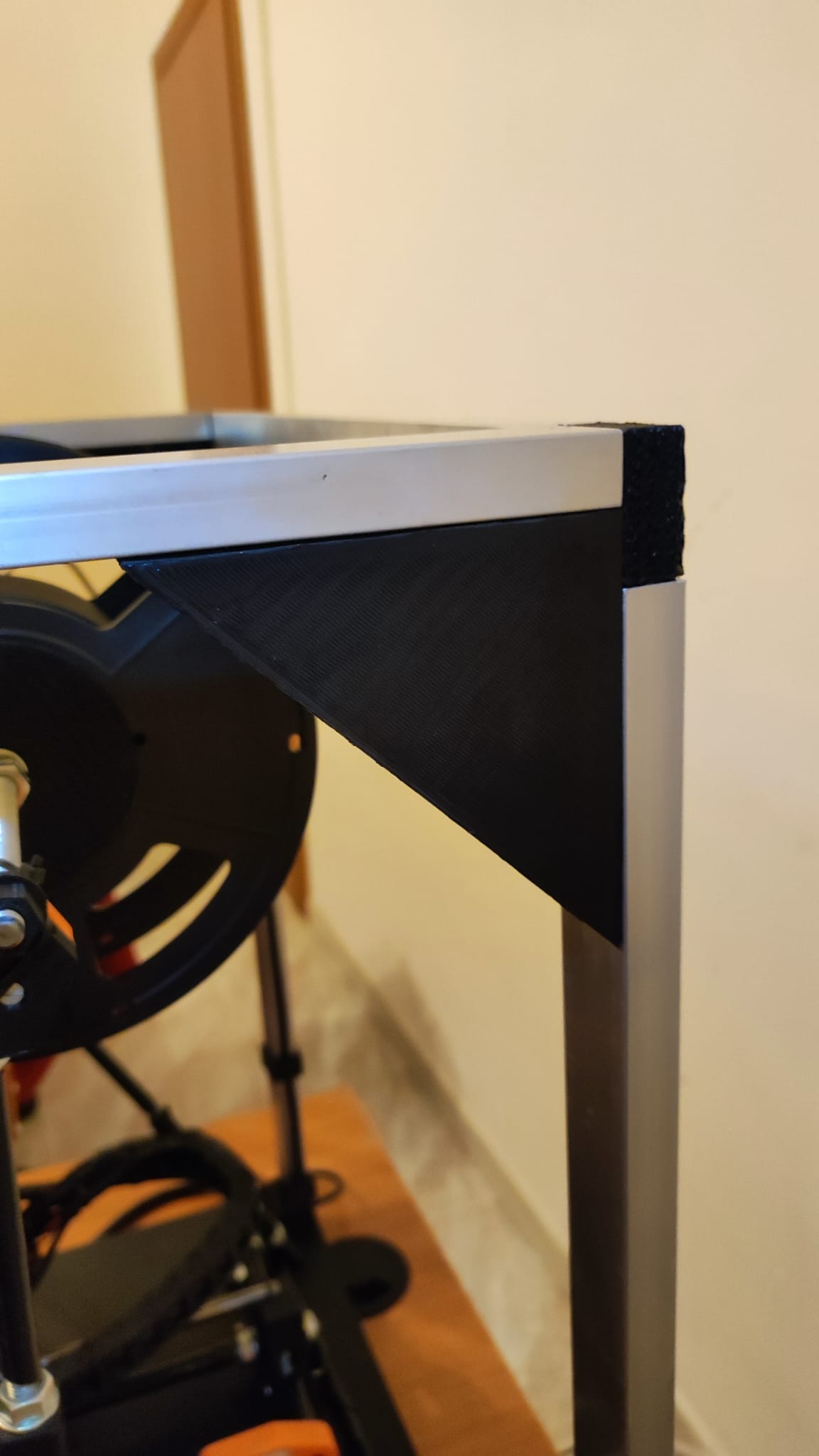 Miniatura 7 do modelo 3D 3D Printer enclosure frame