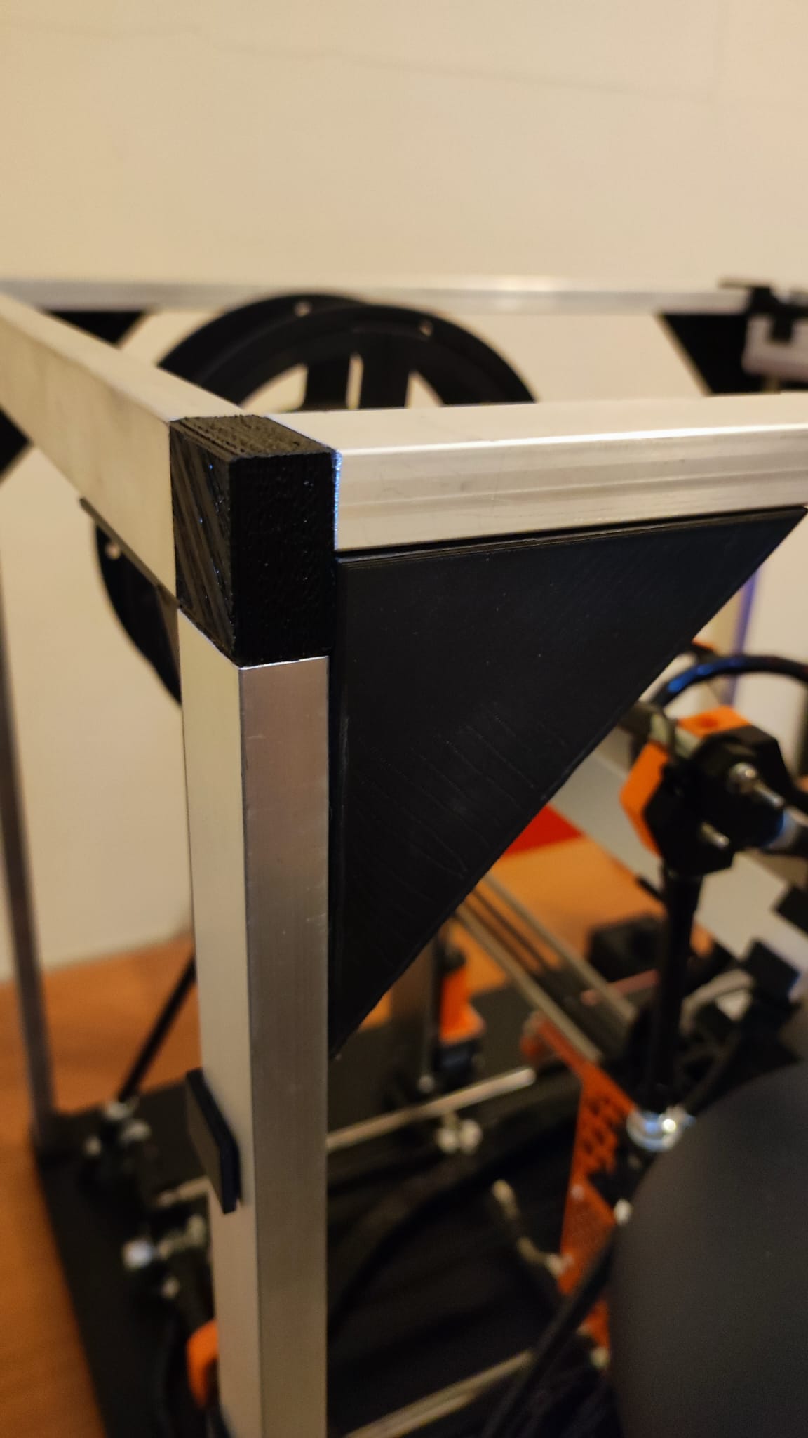 Miniatura 6 do modelo 3D 3D Printer enclosure frame
