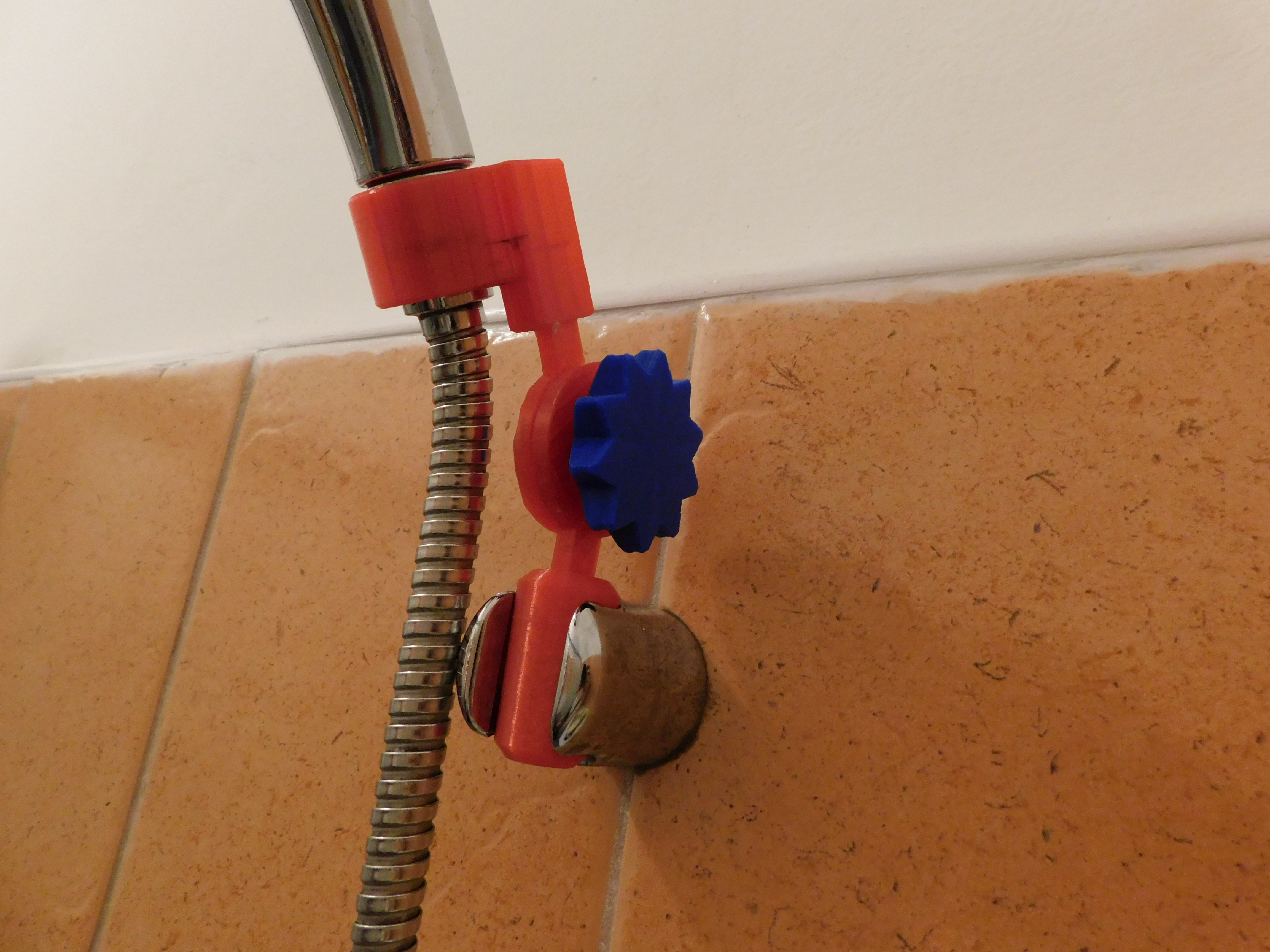 shower holder adjustable